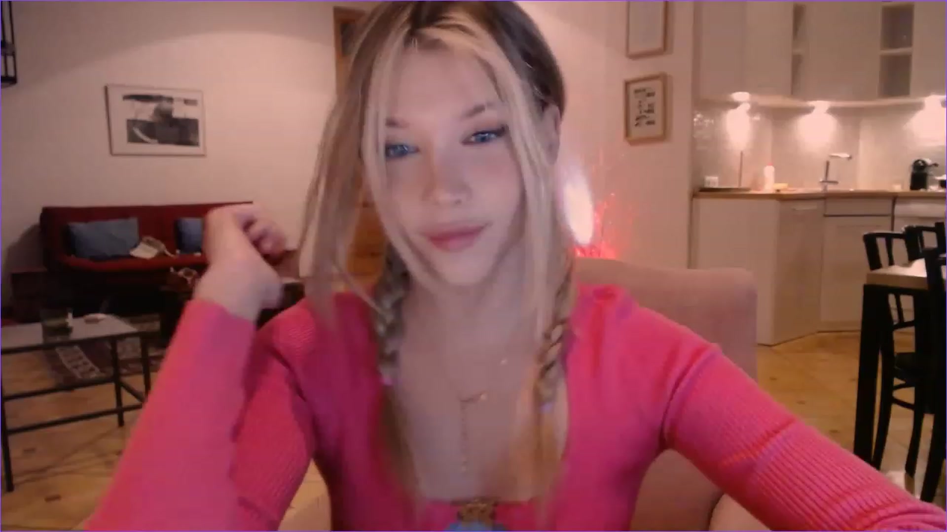 Gallery image thumbnail from SpoiledNess's myfreecams stream on, 11/28/2022, 22:17 image 1 of 20