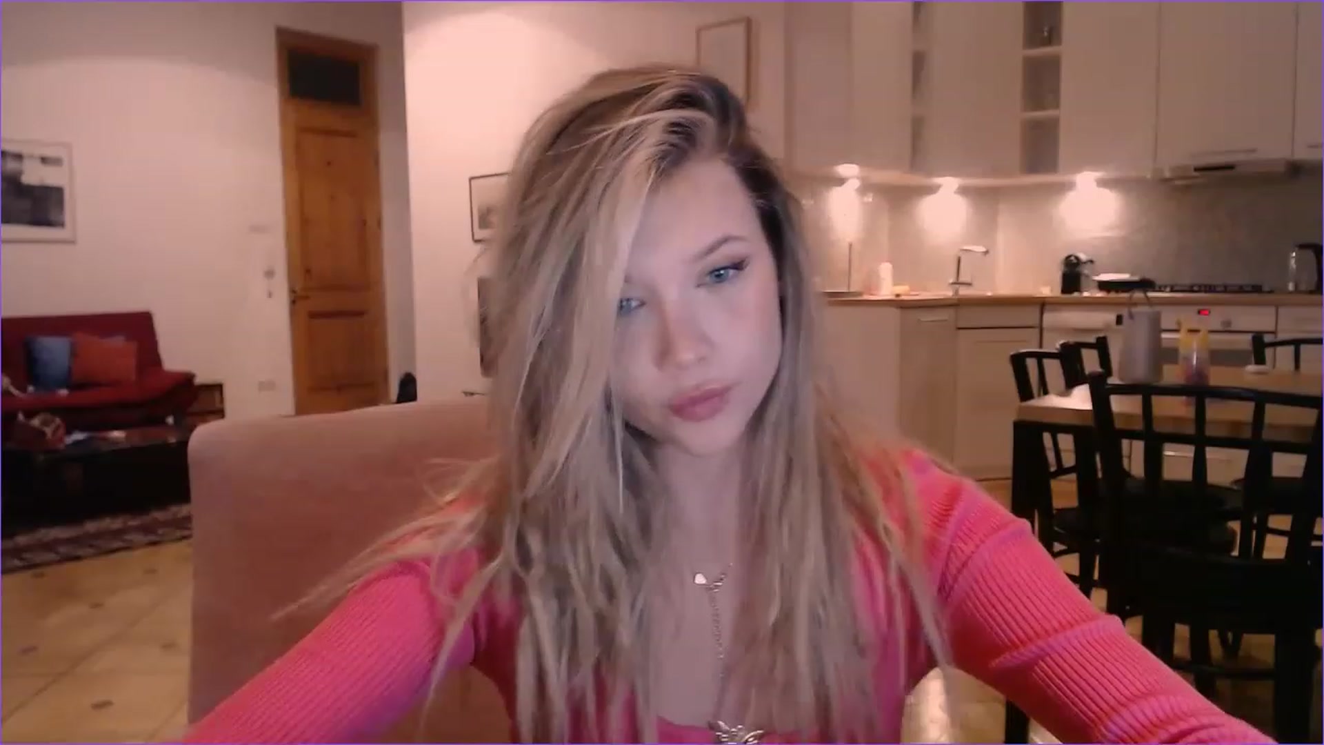 Gallery image thumbnail from SpoiledNess's myfreecams stream on, 11/29/2022, 01:02 image 13 of 20