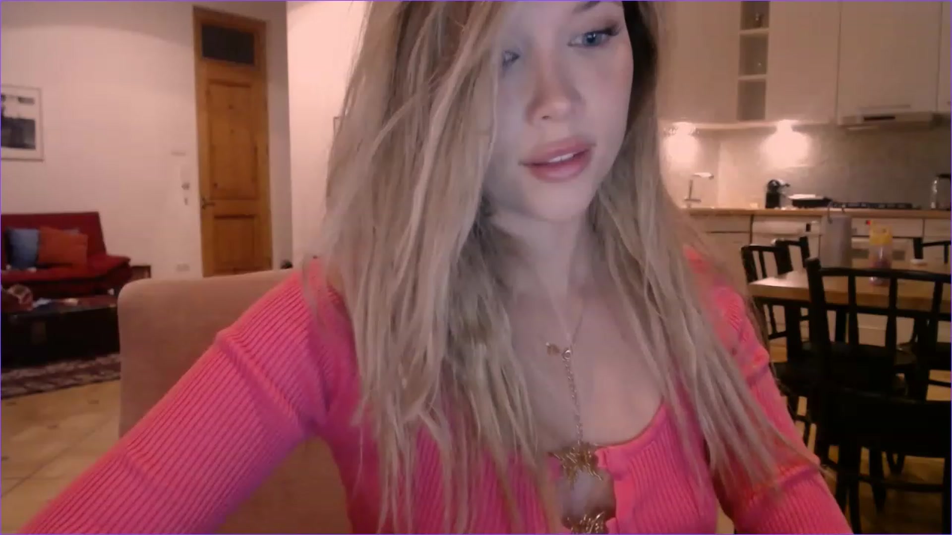 Gallery image thumbnail from SpoiledNess's myfreecams stream on, 11/29/2022, 01:02 image 11 of 20
