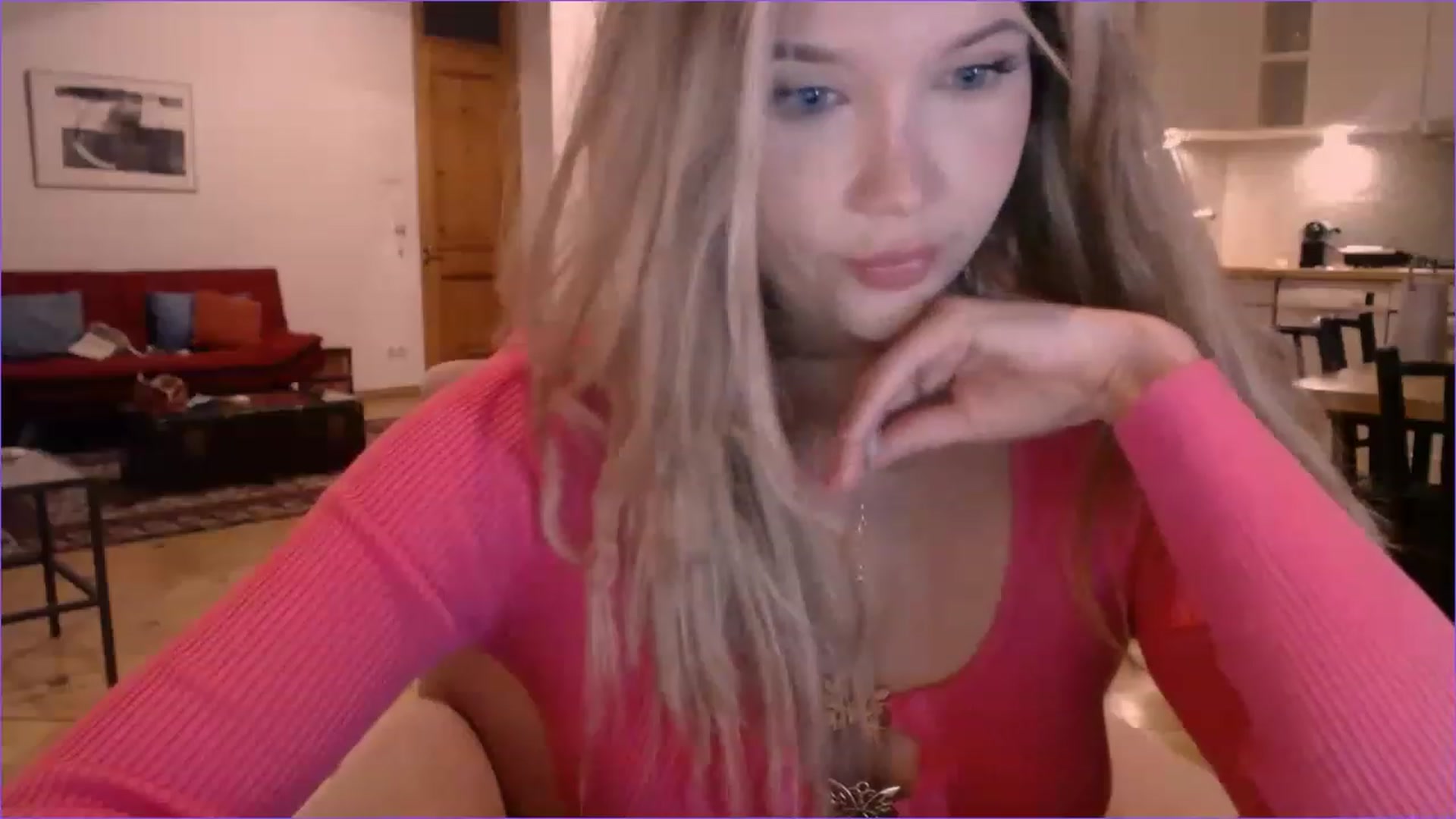 Gallery image thumbnail from SpoiledNess's myfreecams stream on, 11/29/2022, 01:02 image 18 of 20