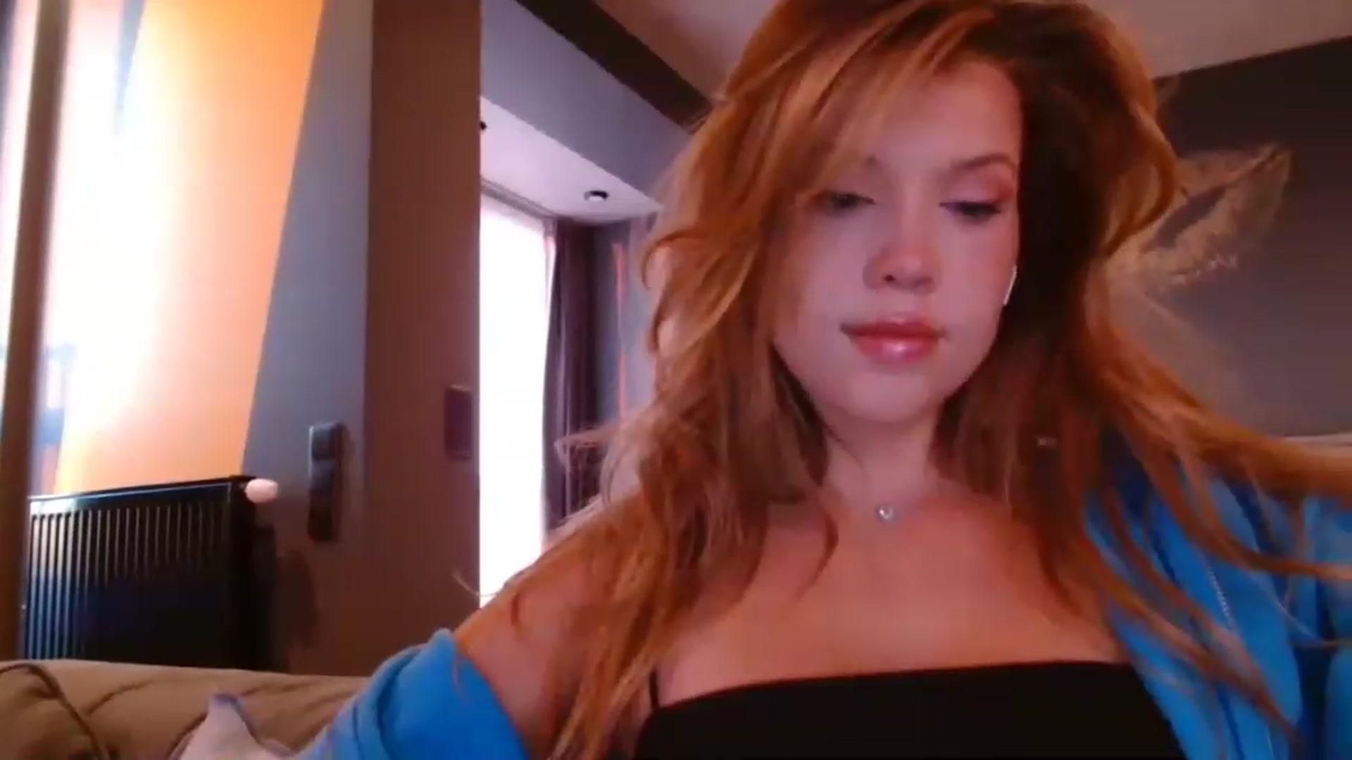 Gallery image thumbnail from SpoiledNess's myfreecams stream on, 05/15/2023, 02:35 image 17 of 20
