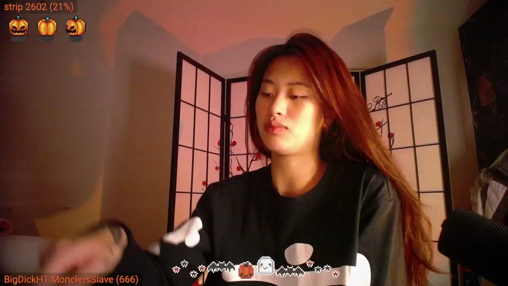 Gallery image thumbnail from SpookyDelulu's myfreecams stream on, 10/31/2023, 04:43 image 2 of 20