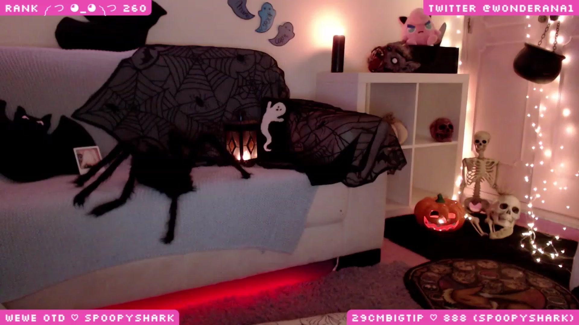 Gallery image thumbnail from SpoopyBish's myfreecams stream on, 10/02/2023, 24:34 image 17 of 20