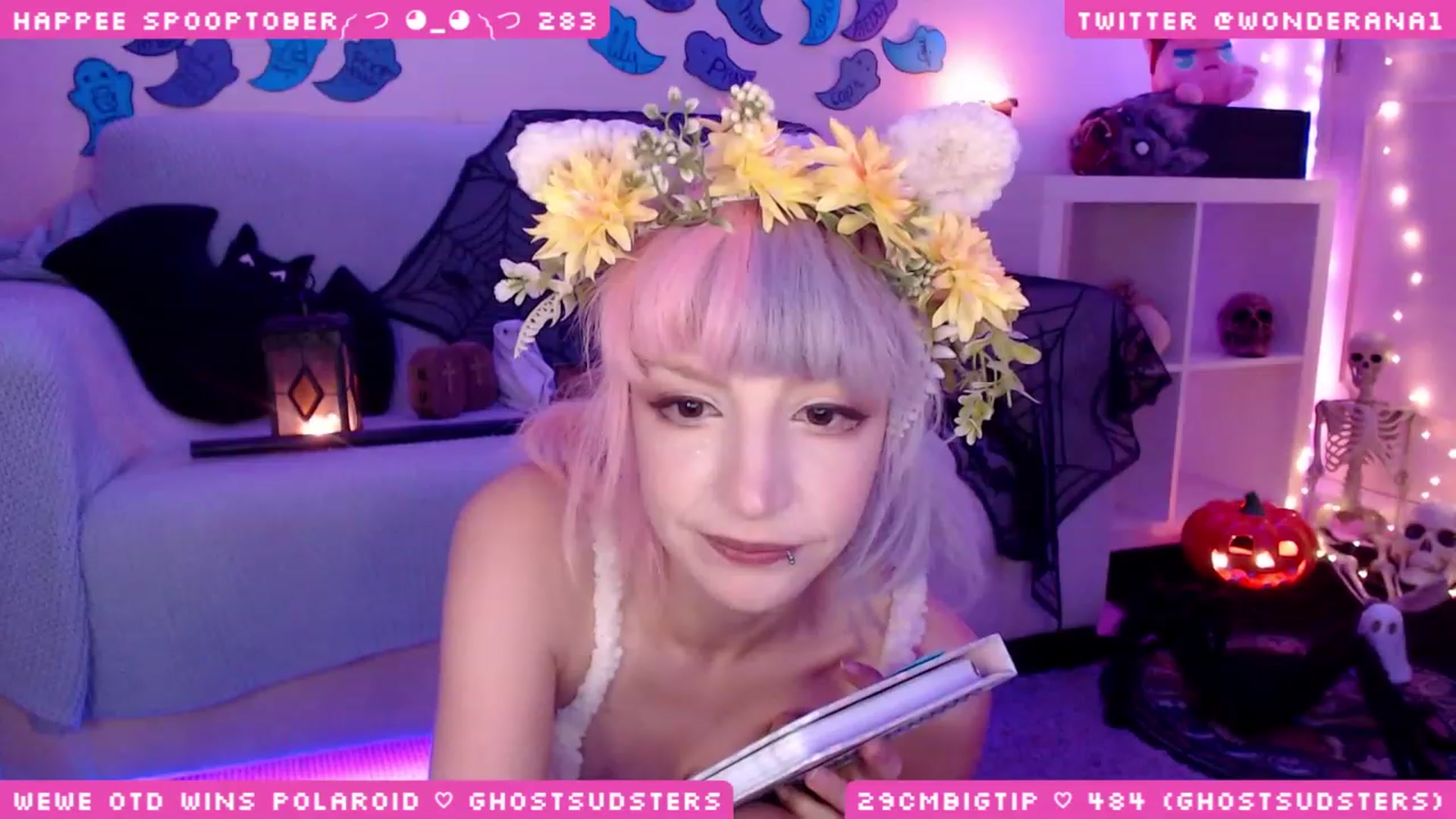 Gallery image thumbnail from SpoopyBish's myfreecams stream on, 10/08/2023, 24:36 image 19 of 20