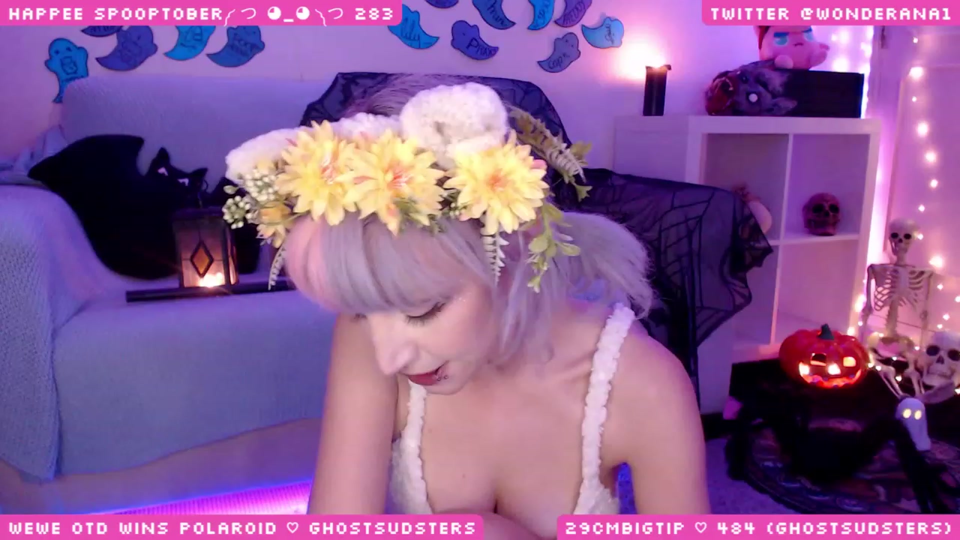 Gallery image thumbnail from SpoopyBish's myfreecams stream on, 10/08/2023, 01:01 image 9 of 20