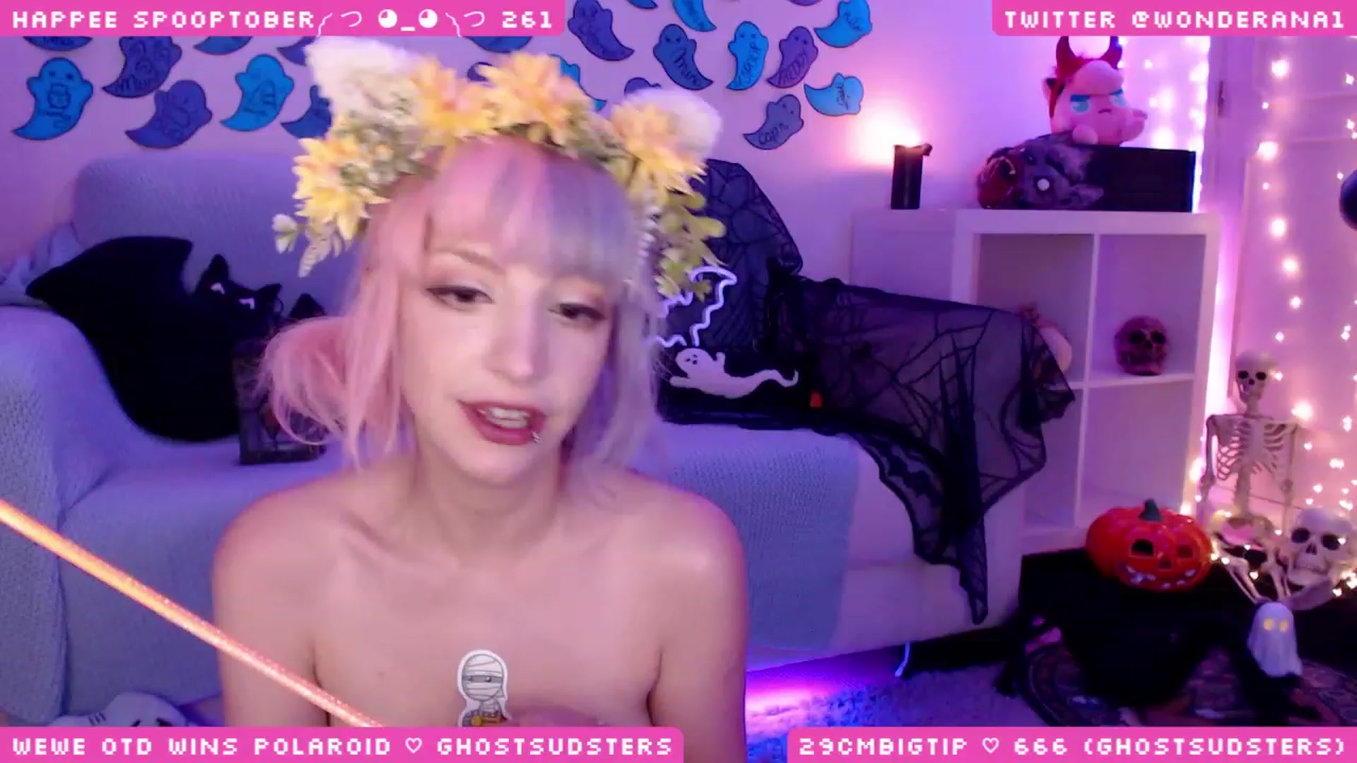 Gallery image thumbnail from SpoopyBish's myfreecams stream on, 10/08/2023, 02:50 image 14 of 20