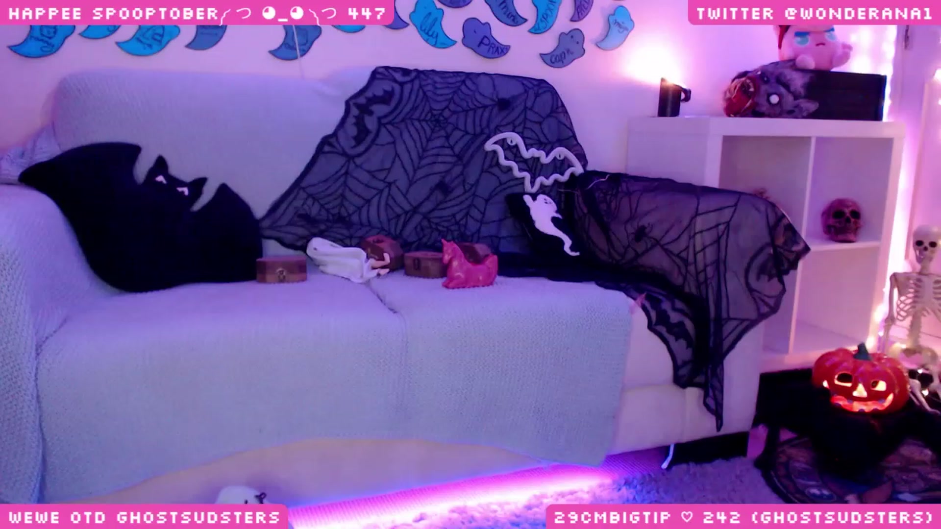 Gallery image thumbnail from SpoopyBish's myfreecams stream on, 10/13/2023, 02:14 image 5 of 20