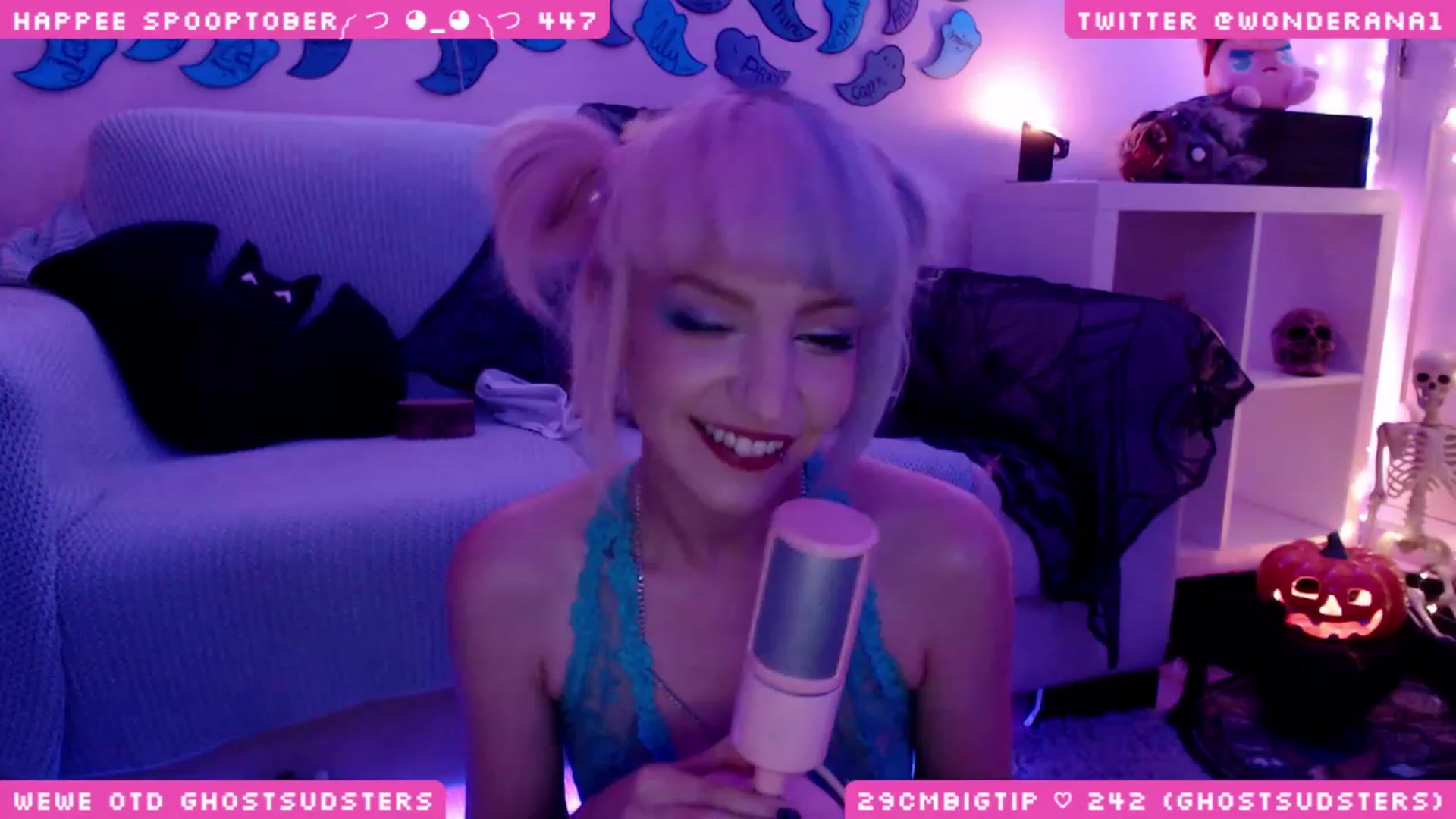 Gallery image thumbnail from SpoopyBish's myfreecams stream on, 10/13/2023, 02:14 image 7 of 20