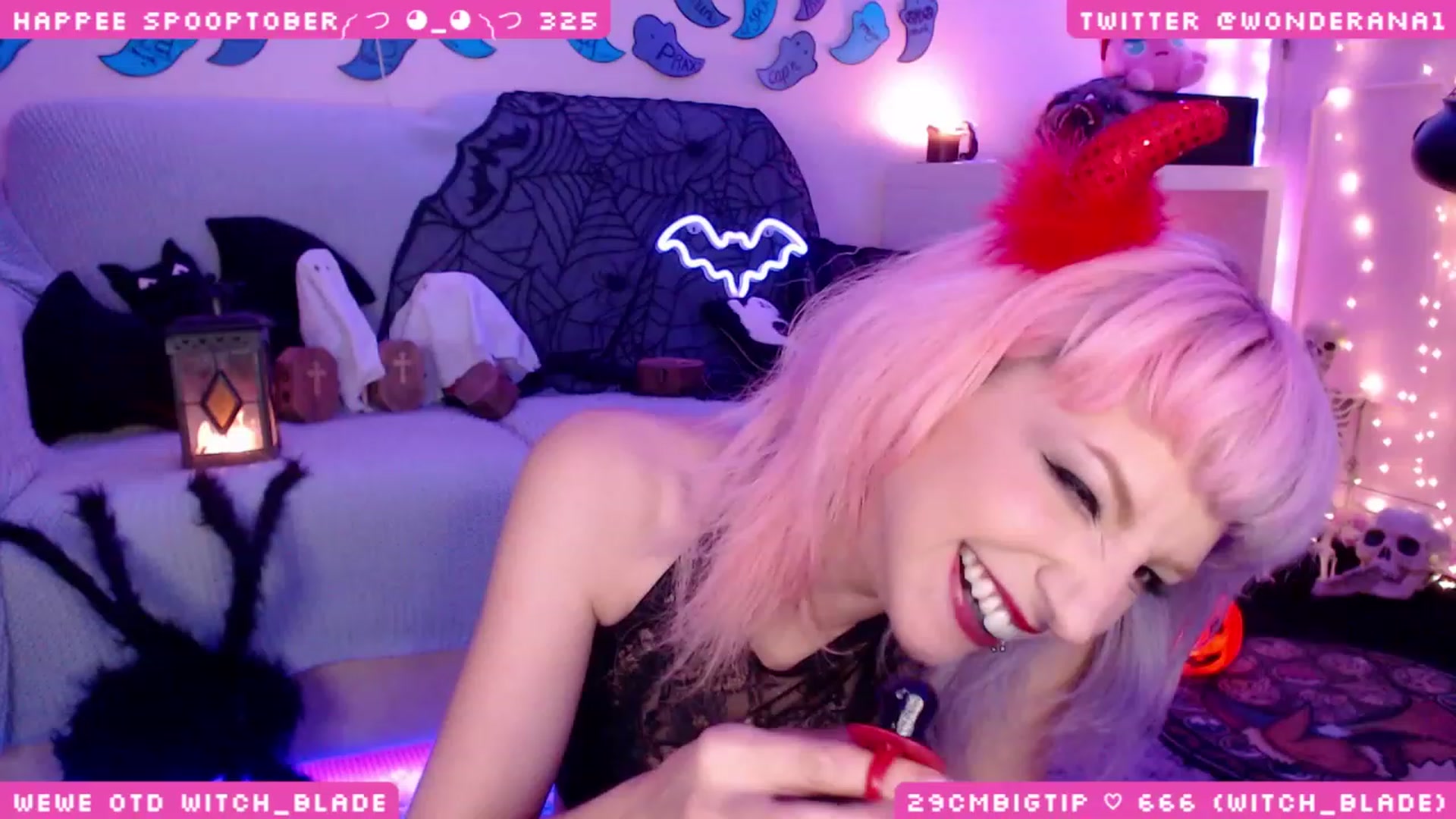 Gallery image thumbnail from SpoopyBish's myfreecams stream on, 10/16/2023, 01:20 image 19 of 20