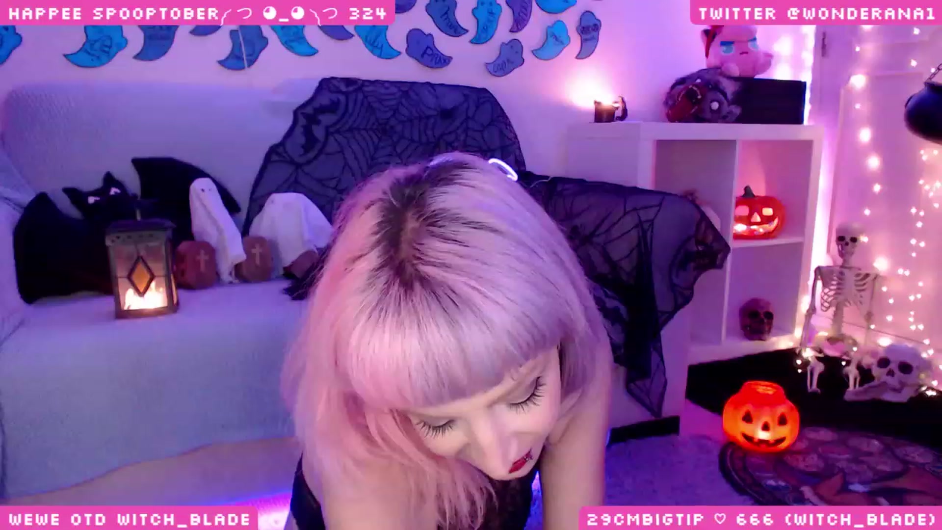 Gallery image thumbnail from SpoopyBish's myfreecams stream on, 10/16/2023, 02:31 image 2 of 20