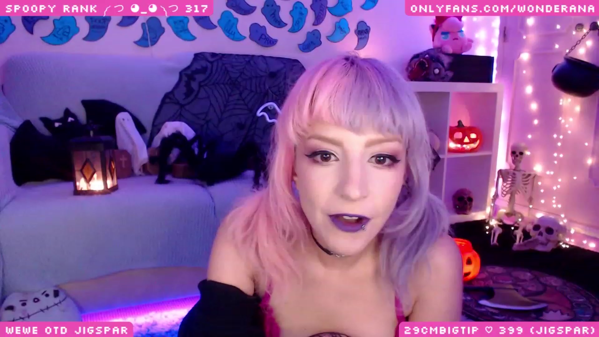 Gallery image thumbnail from SpoopyBish's myfreecams stream on, 10/17/2023, 01:07 image 14 of 20