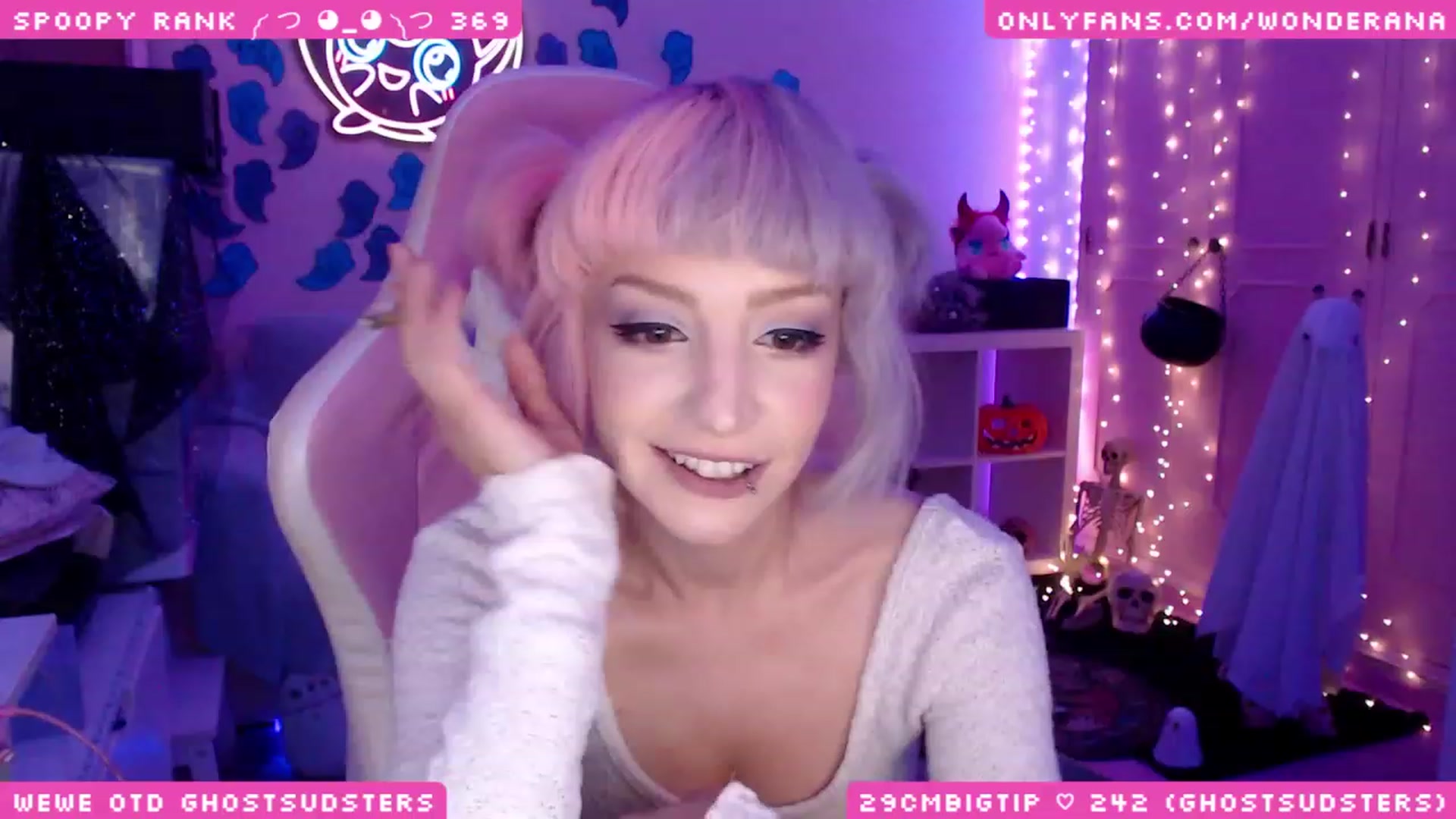 Gallery image thumbnail from SpoopyBish's myfreecams stream on, 10/20/2023, 01:09 image 7 of 20