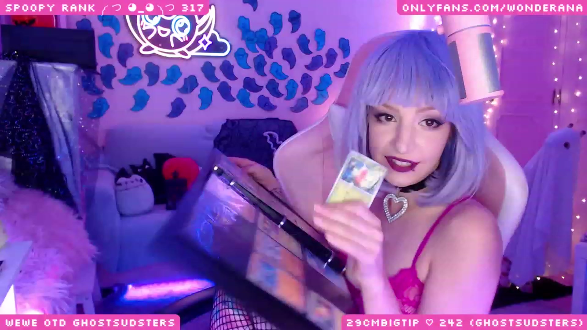 Gallery image thumbnail from SpoopyBish's myfreecams stream on, 10/30/2023, 24:30 image 19 of 20