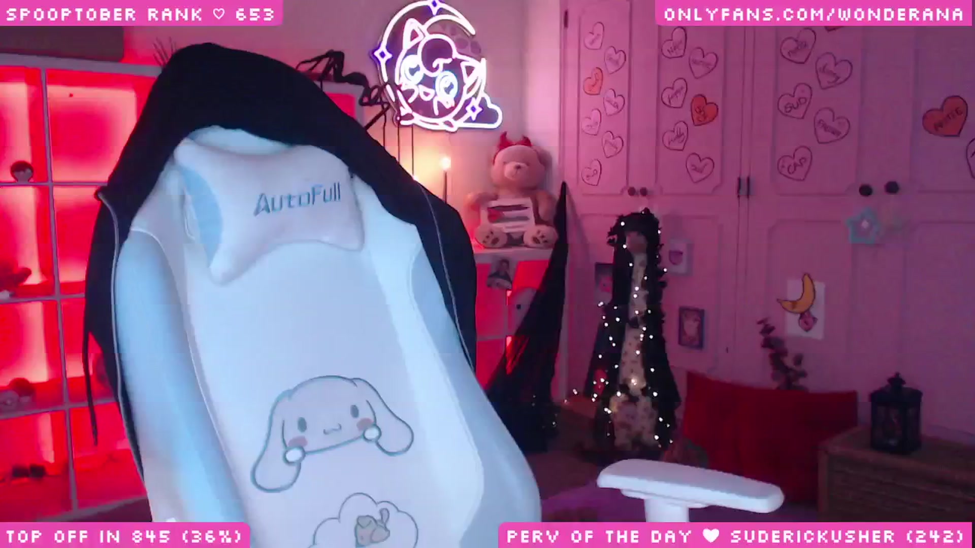 Gallery image thumbnail from SpoopyBish's myfreecams stream on, 10/13/2025, 24:02 image 19 of 20