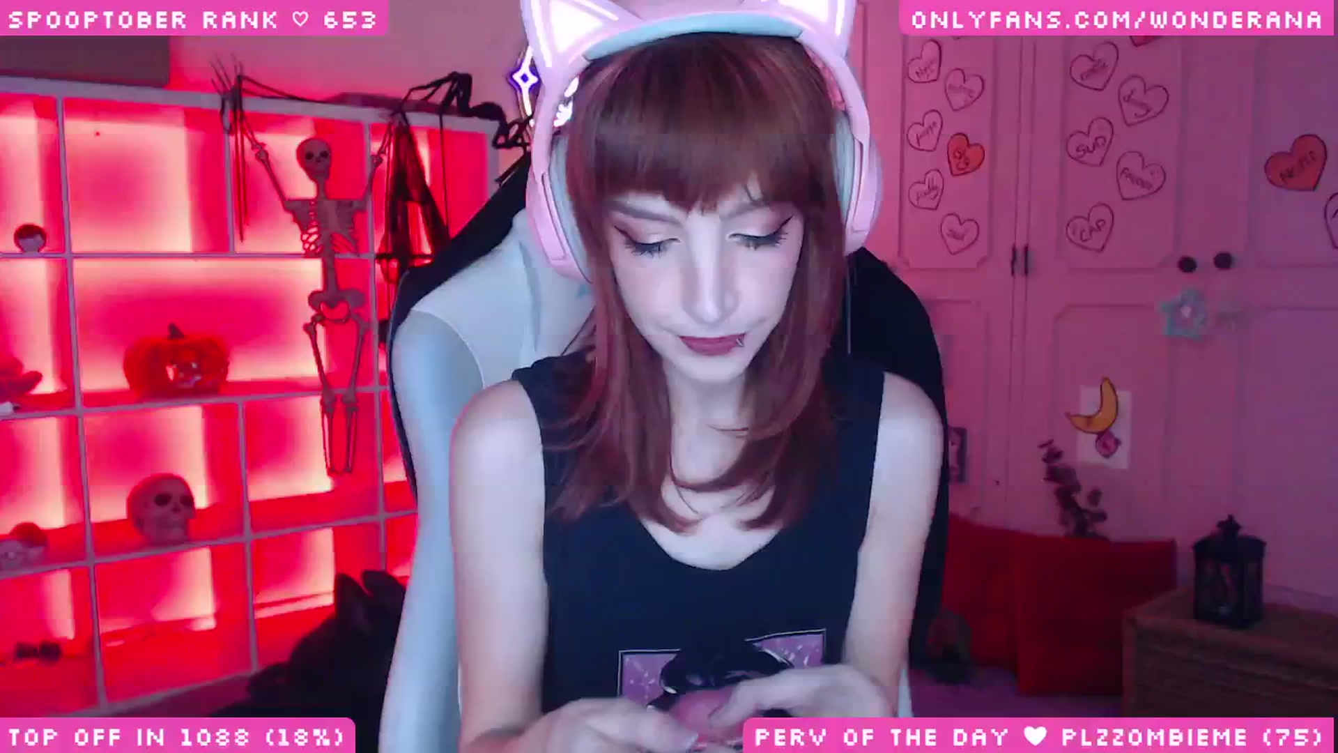 Gallery image thumbnail from SpoopyBish's myfreecams stream on, 10/13/2025, 24:02 image 4 of 20