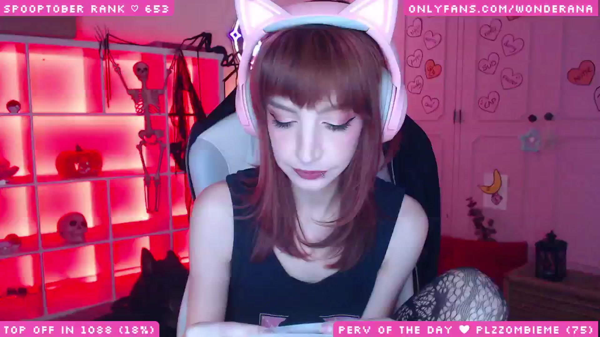 Gallery image thumbnail from SpoopyBish's myfreecams stream on, 10/13/2025, 24:02 image 1 of 20