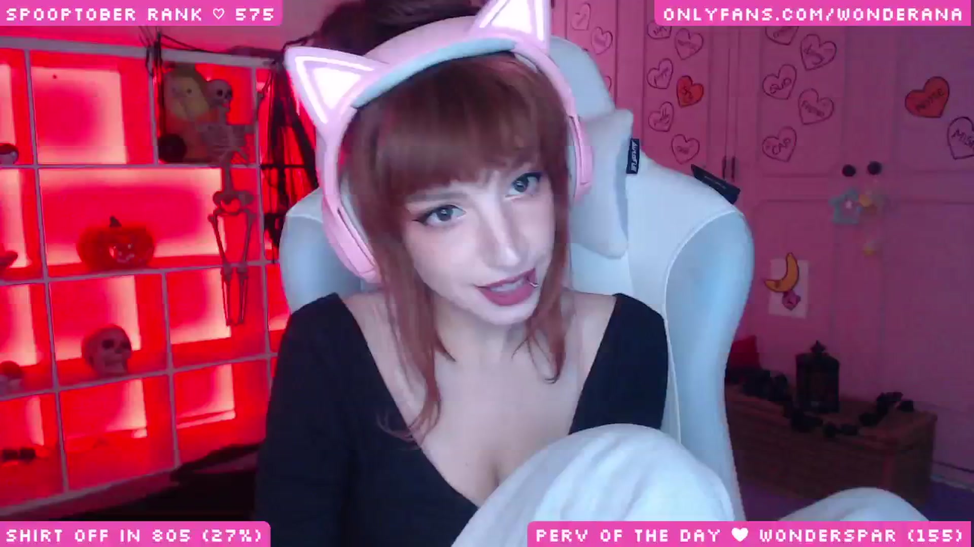 Gallery image thumbnail from SpoopyBish's myfreecams stream on, 10/20/2025, 24:14 image 18 of 20