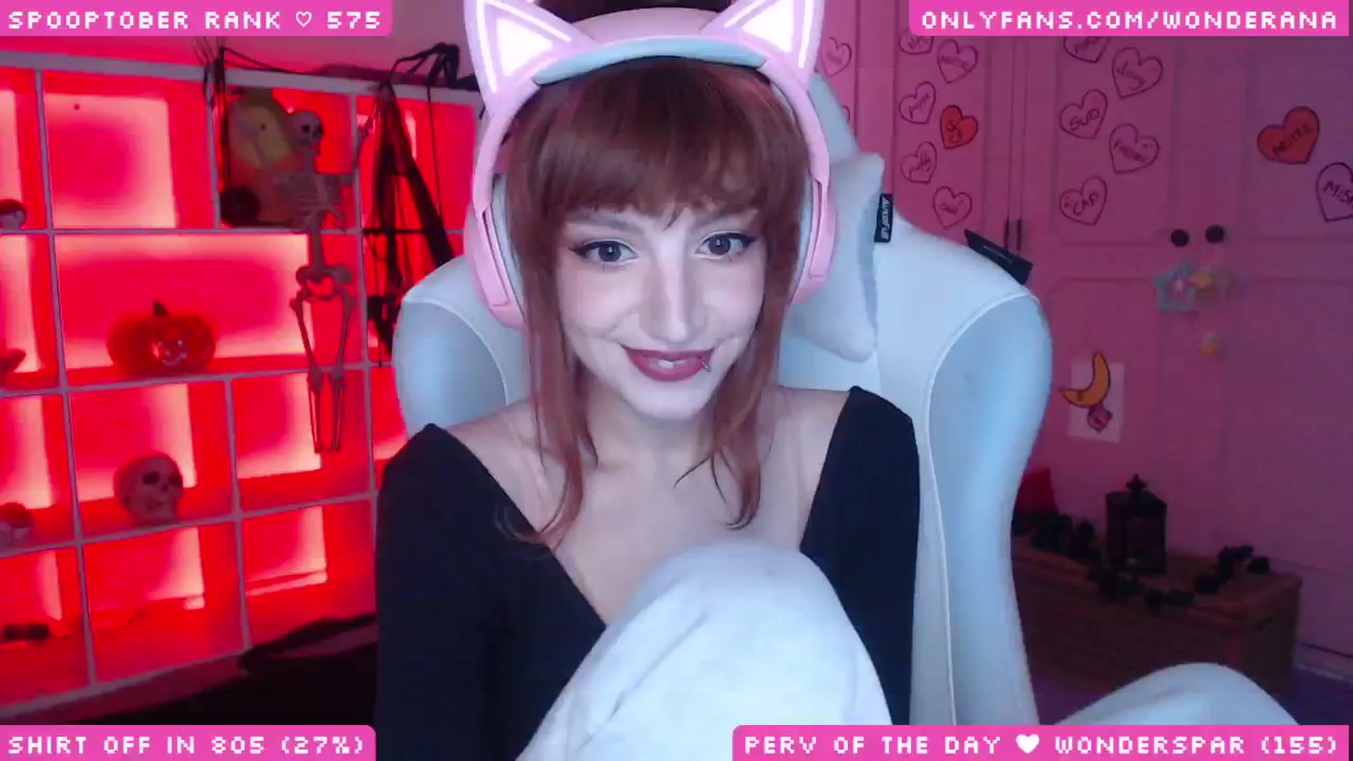Gallery image thumbnail from SpoopyBish's myfreecams stream on, 10/20/2025, 24:14 image 11 of 20