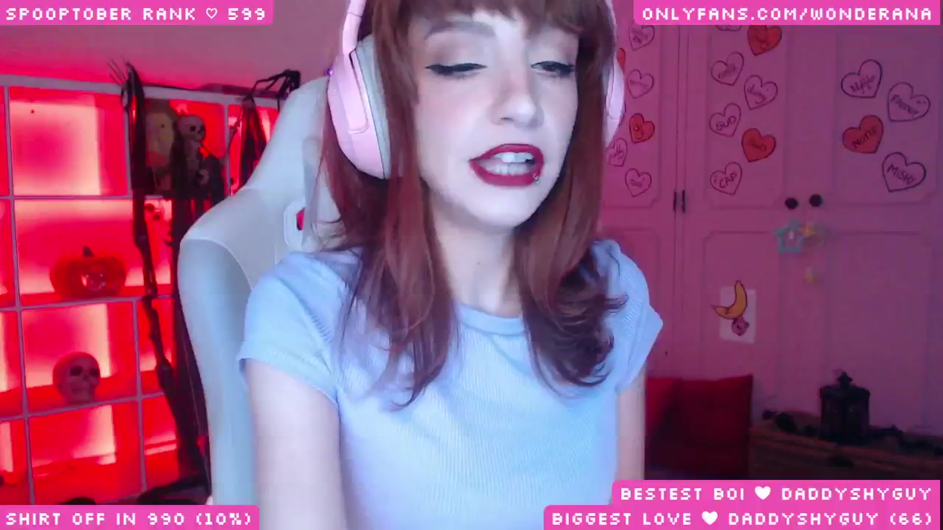 Gallery image thumbnail from SpoopyBish's myfreecams stream on, 10/27/2025, 24:57 image 7 of 20