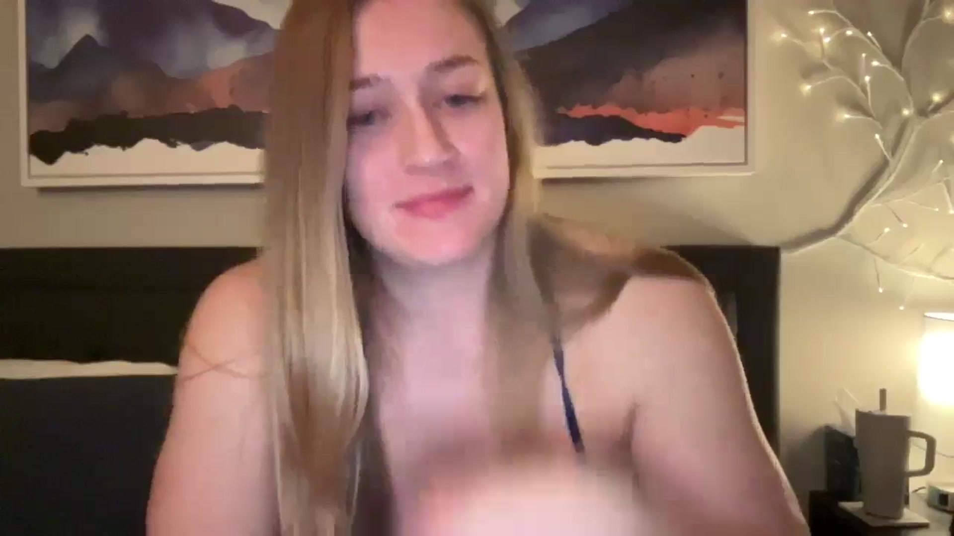 Gallery image thumbnail from SportyJules's myfreecams stream on, 04/03/2026, 05:34 image 13 of 20