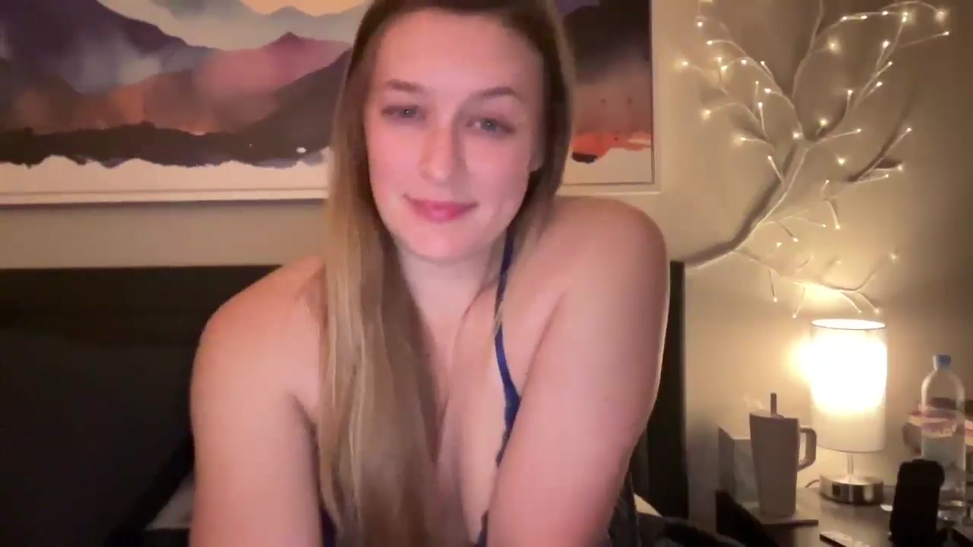 Gallery image thumbnail from SportyJules's myfreecams stream on, 04/13/2026, 06:01 image 11 of 20