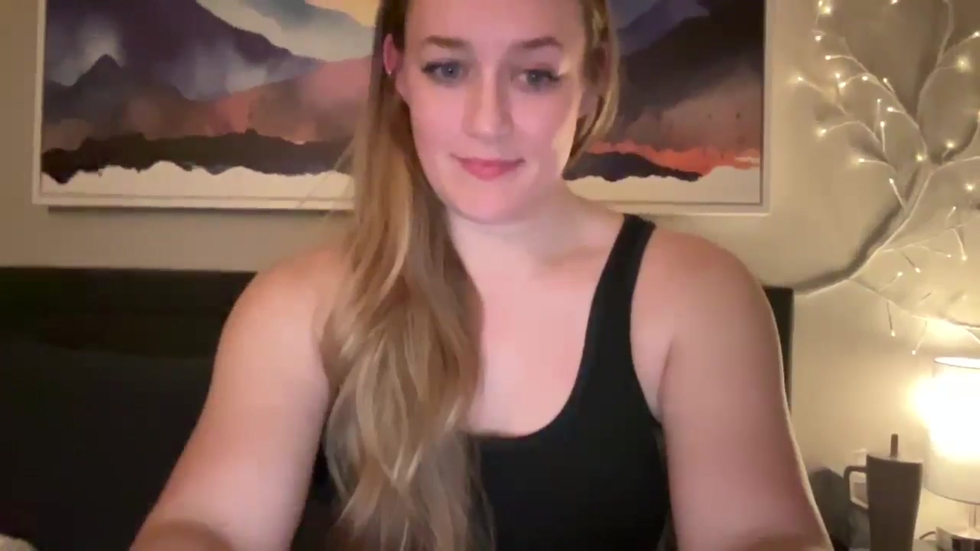 Gallery image thumbnail from SportyJules's myfreecams stream on, 04/15/2026, 05:15 image 19 of 20