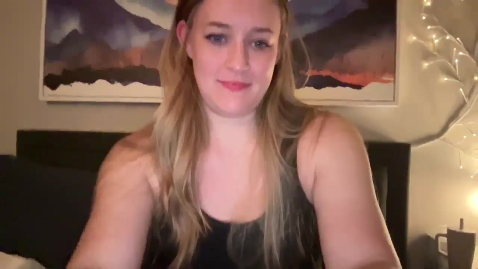 Gallery image thumbnail from SportyJules's myfreecams stream on, 04/15/2026, 05:15 image 8 of 20