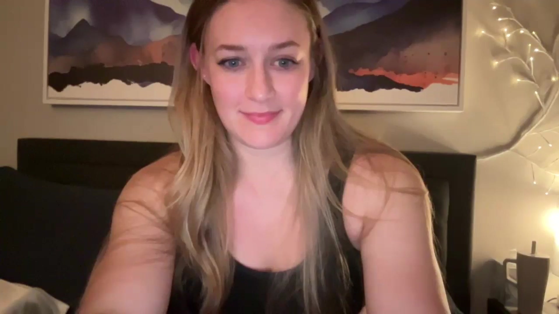 Gallery image thumbnail from SportyJules's myfreecams stream on, 04/15/2026, 05:15 image 15 of 20