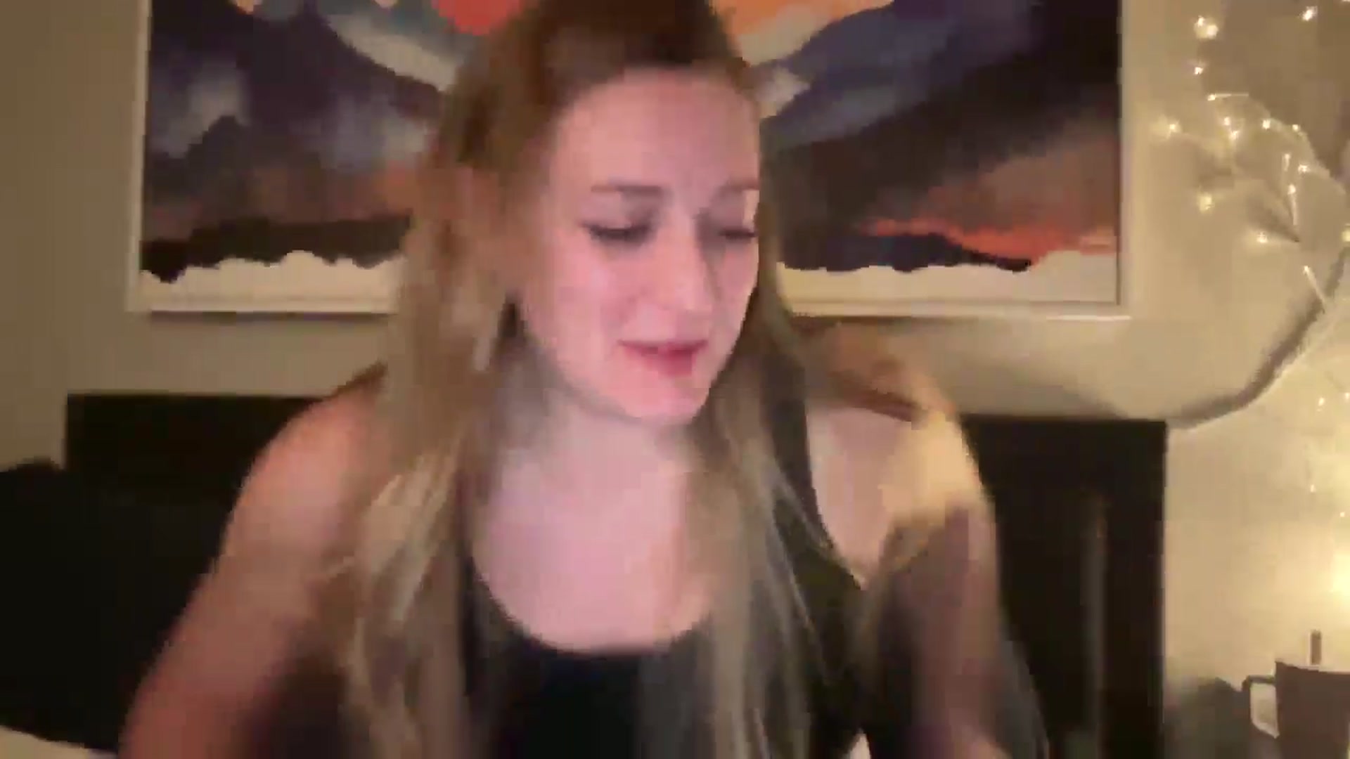 Gallery image thumbnail from SportyJules's myfreecams stream on, 04/15/2026, 05:15 image 16 of 20
