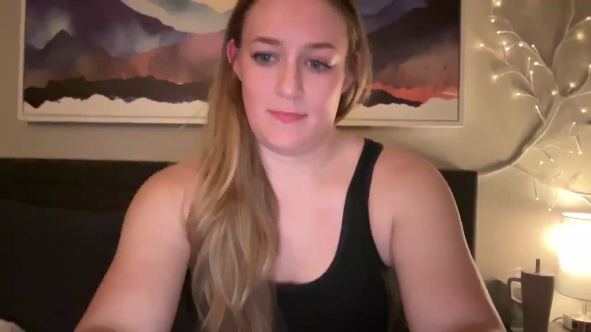Gallery image thumbnail from SportyJules's myfreecams stream on, 04/15/2026, 05:15 image 18 of 20
