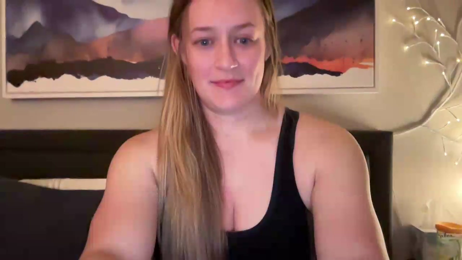 Gallery image thumbnail from SportyJules's myfreecams stream on, 05/25/2026, 03:47 image 19 of 20