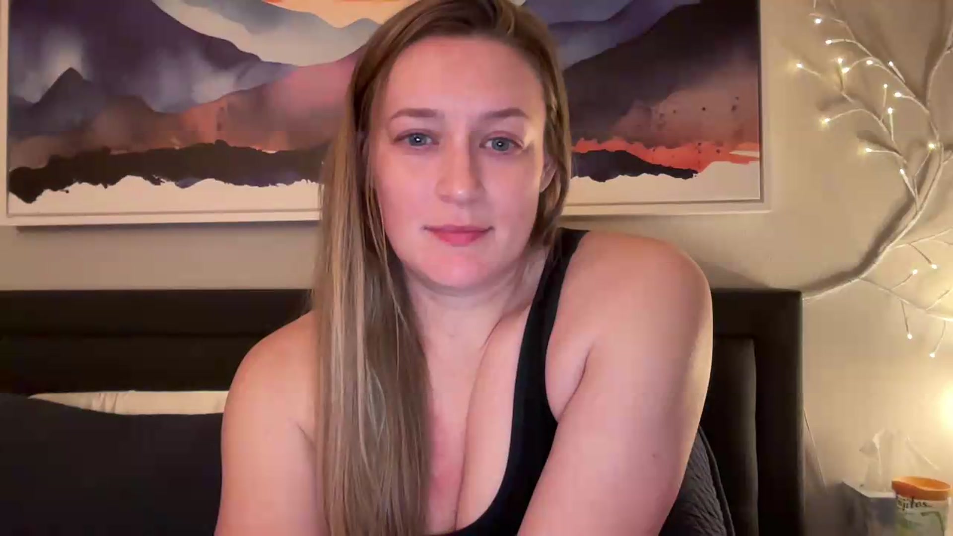 Gallery image thumbnail from SportyJules's myfreecams stream on, 05/25/2026, 03:47 image 17 of 20