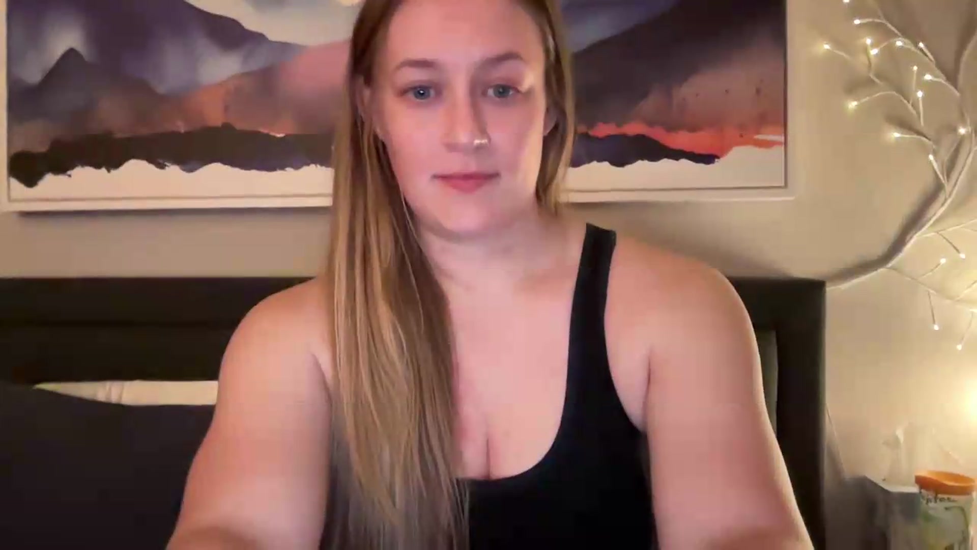 Gallery image thumbnail from SportyJules's myfreecams stream on, 05/25/2026, 03:47 image 16 of 20