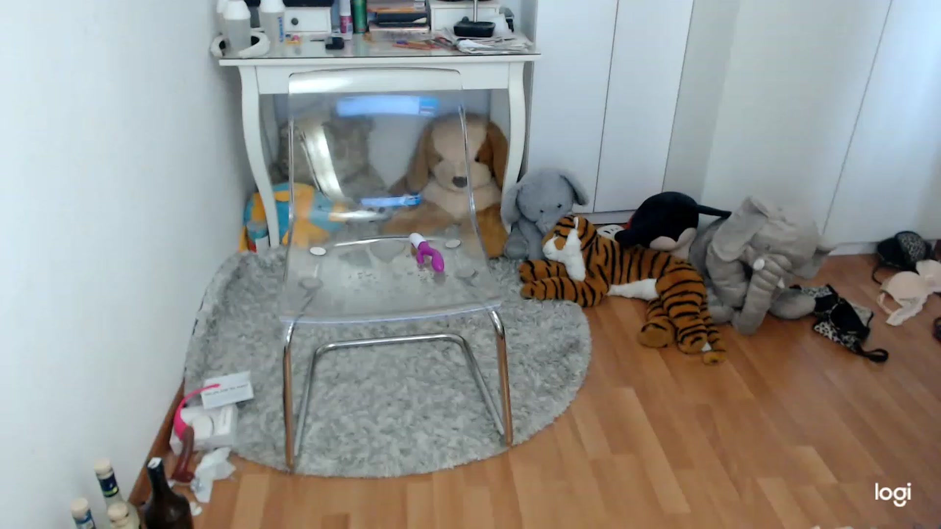Gallery image thumbnail from SpringJewel's myfreecams stream on, 03/02/2023, 11:14 image 17 of 20