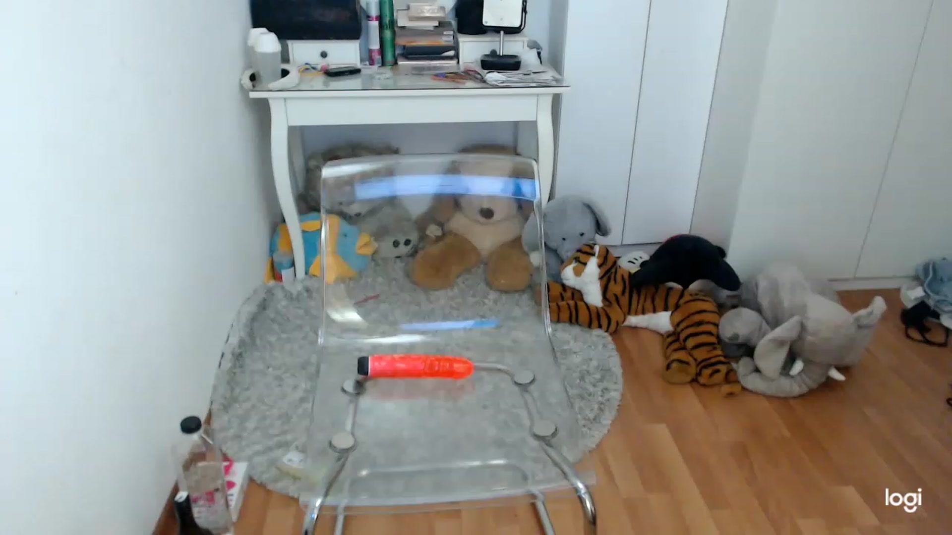 Gallery image thumbnail from SpringJewel's myfreecams stream on, 03/03/2023, 10:03 image 20 of 20