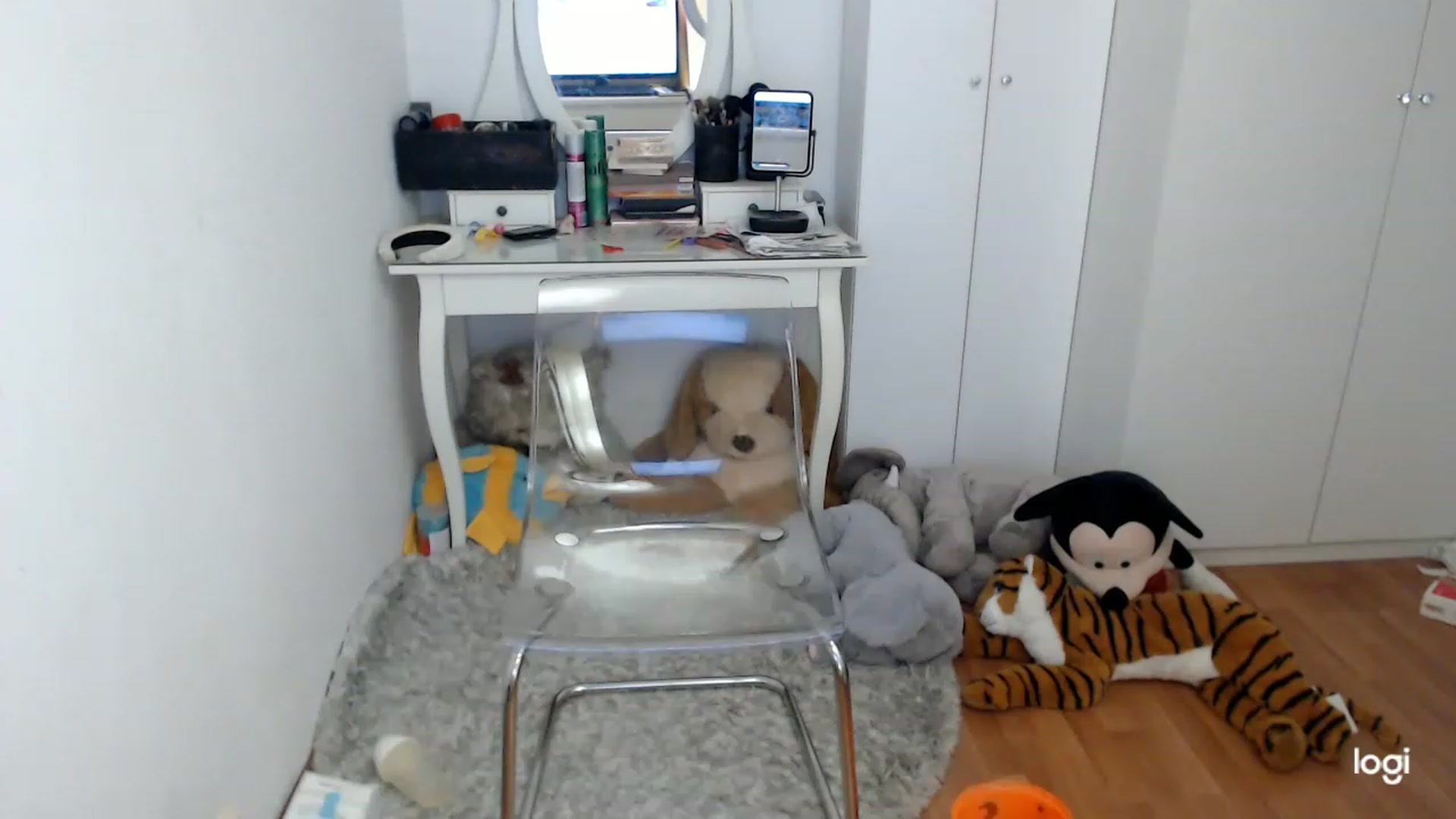 Gallery image thumbnail from SpringJewel's myfreecams stream on, 03/05/2023, 11:36 image 15 of 20