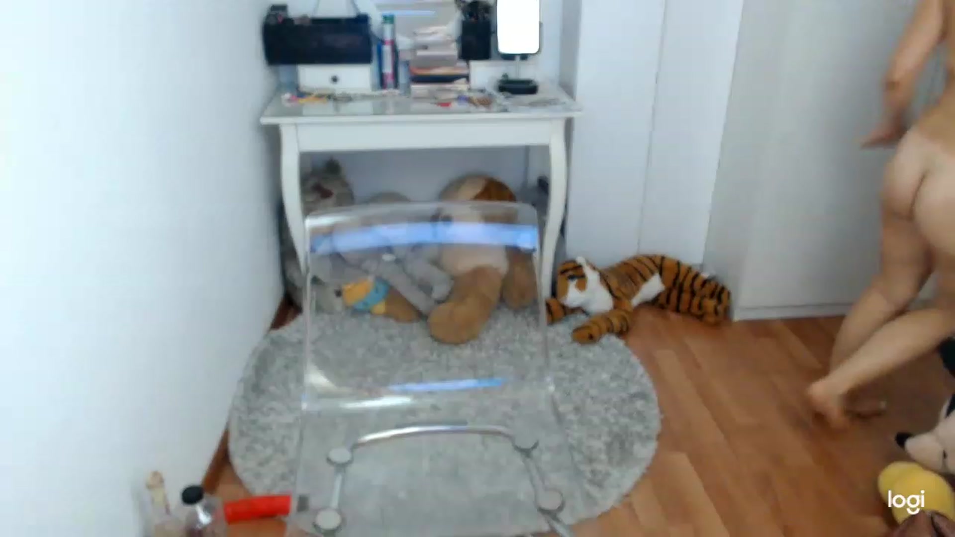 Gallery image thumbnail from SpringJewel's myfreecams stream on, 04/08/2023, 10:26 image 10 of 20