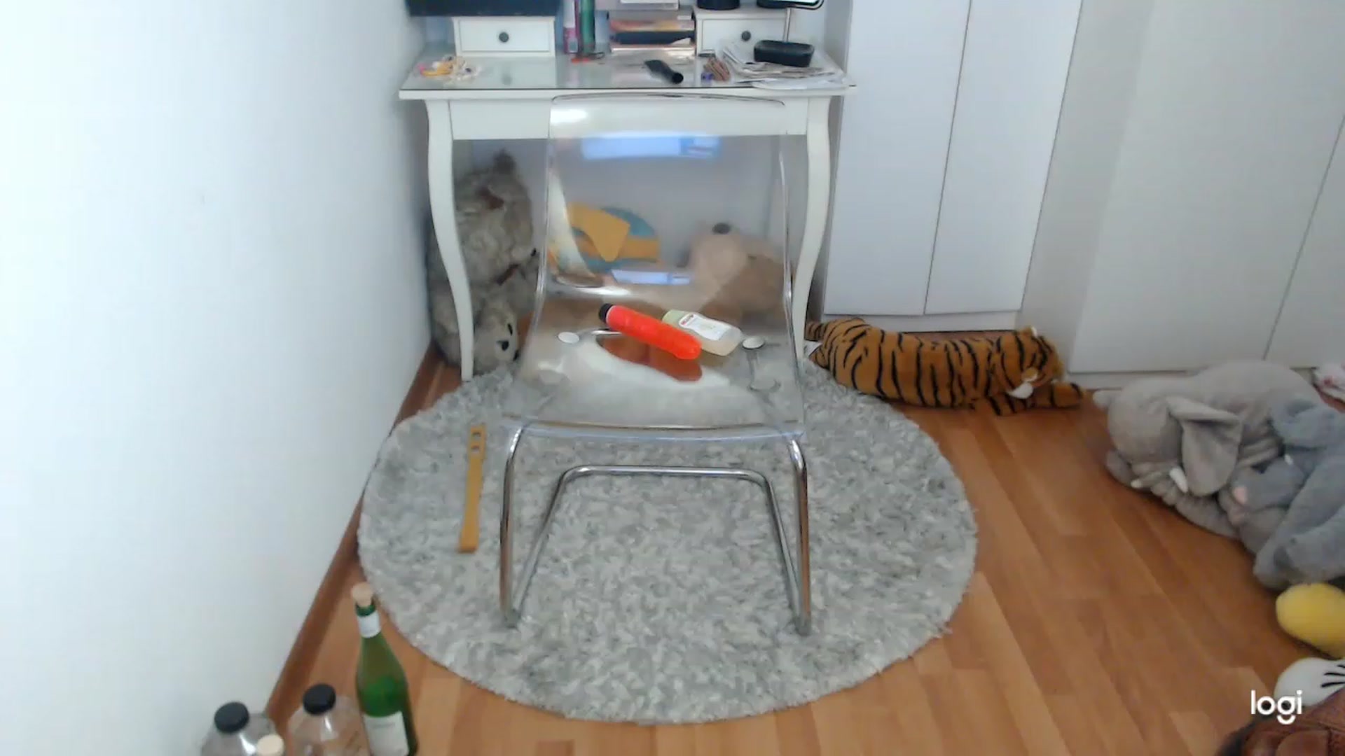 Gallery image thumbnail from SpringJewel's myfreecams stream on, 04/23/2023, 10:10 image 19 of 20