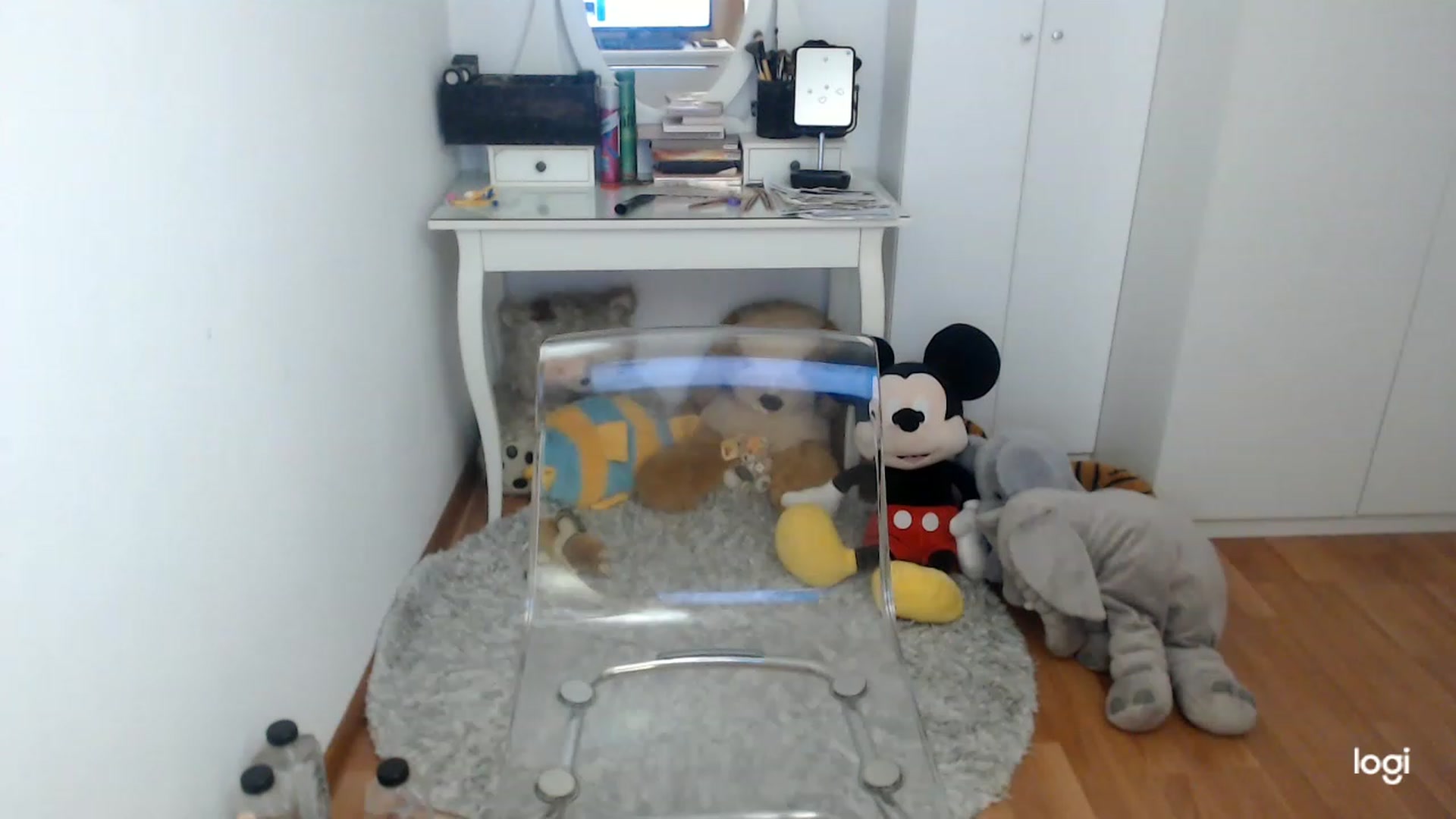 Gallery image thumbnail from SpringJewel's myfreecams stream on, 04/26/2023, 09:55 image 6 of 20