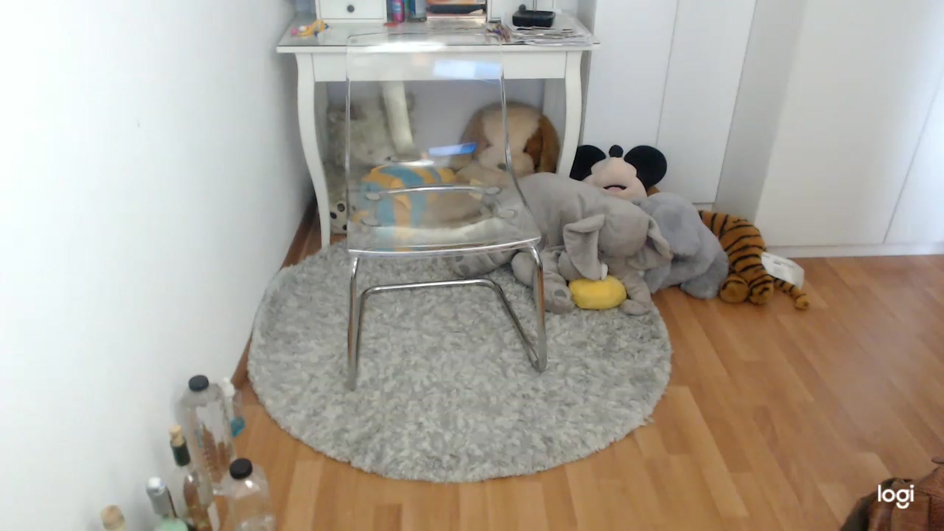 Gallery image thumbnail from SpringJewel's myfreecams stream on, 04/27/2023, 09:36 image 13 of 20