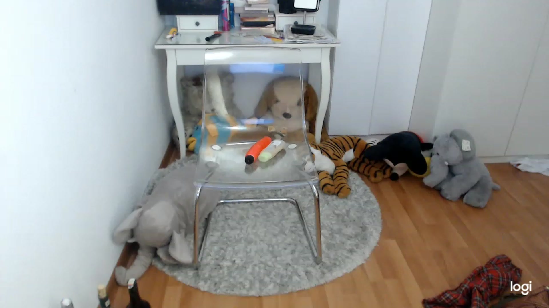 Gallery image thumbnail from SpringJewel's myfreecams stream on, 04/30/2023, 10:27 image 4 of 20
