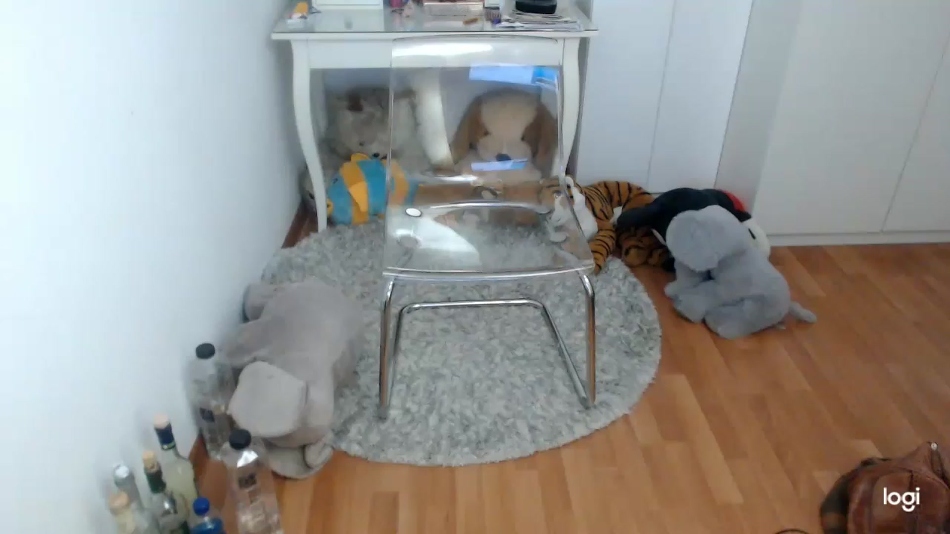 Gallery image thumbnail from SpringJewel's myfreecams stream on, 05/02/2023, 07:53 image 6 of 20