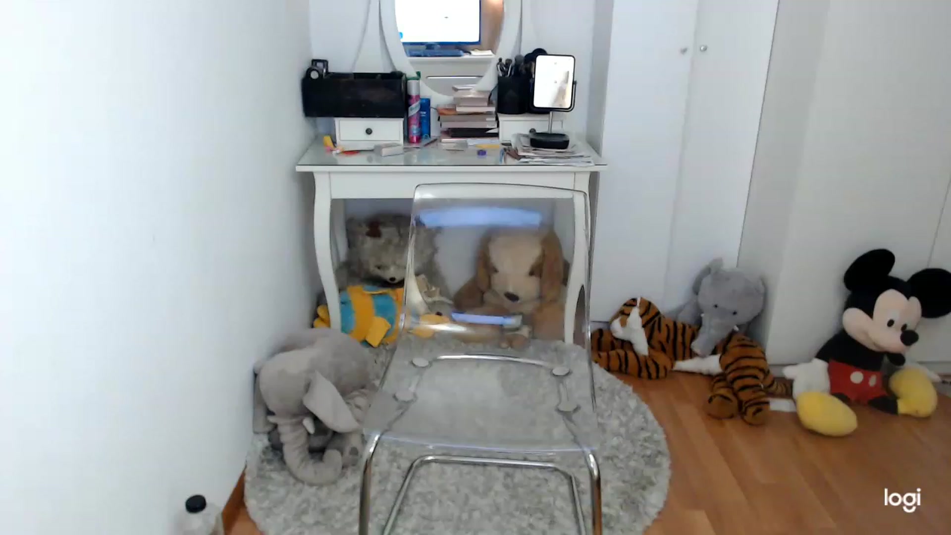 Gallery image thumbnail from SpringJewel's myfreecams stream on, 05/10/2023, 08:20 image 20 of 20