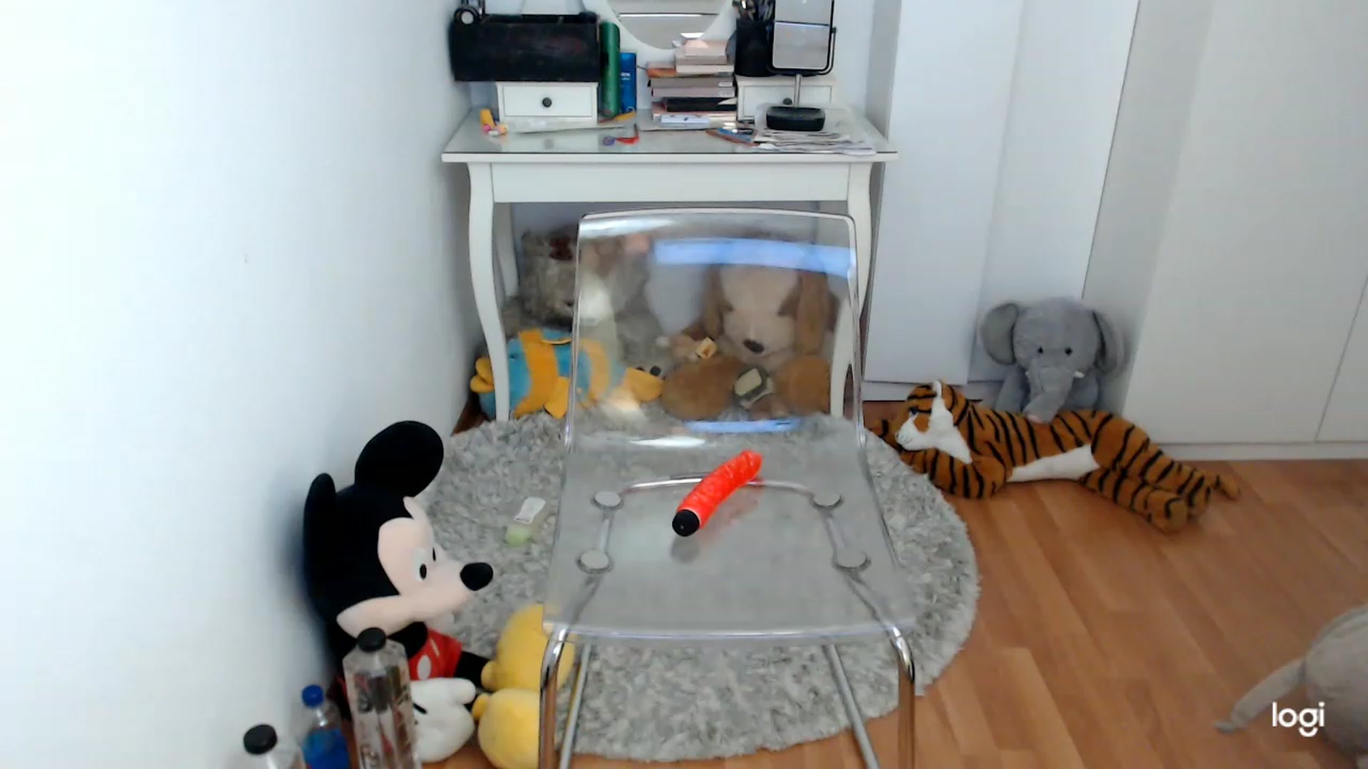 Gallery image thumbnail from SpringJewel's myfreecams stream on, 05/13/2023, 10:14 image 8 of 20