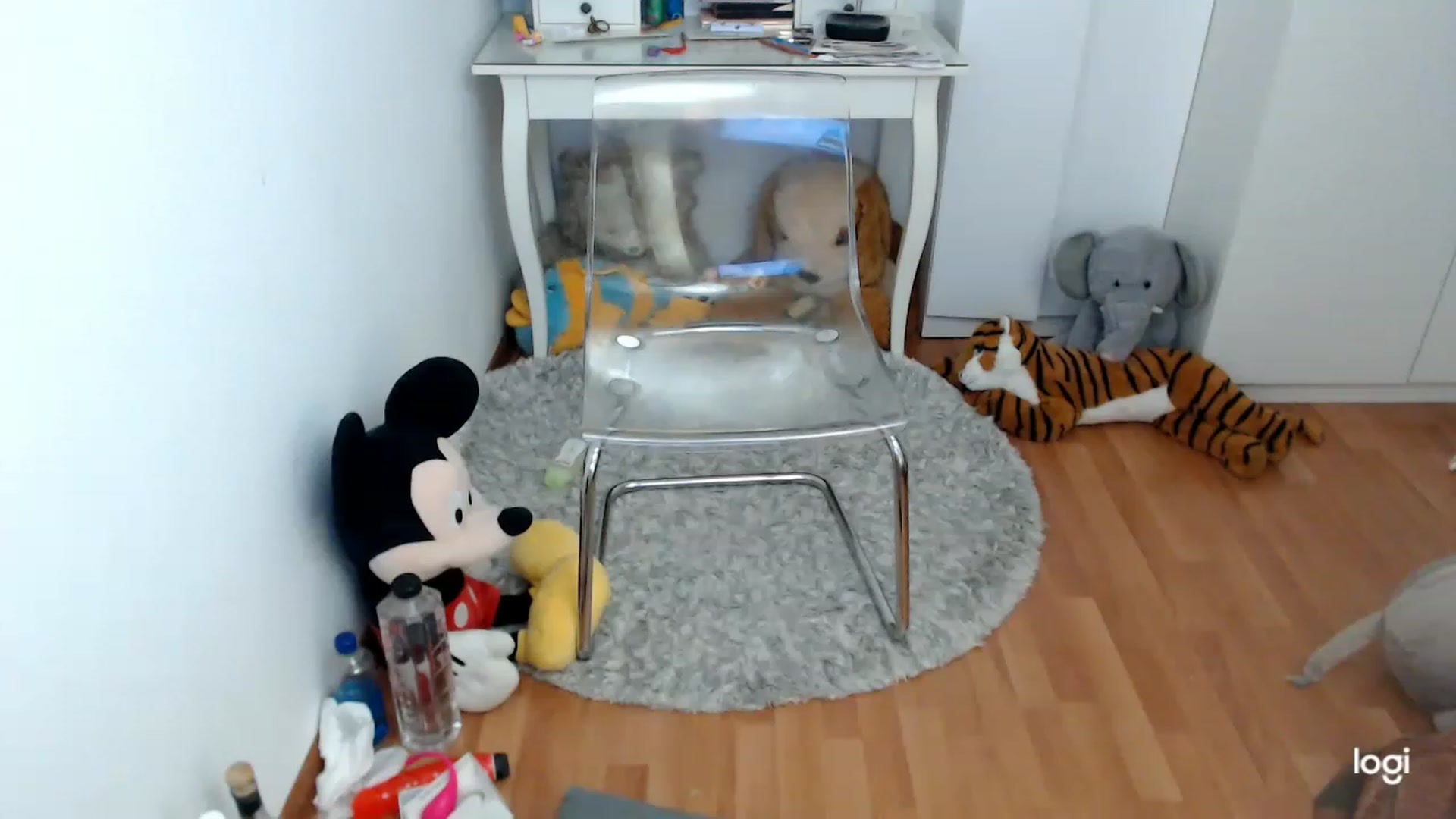 Gallery image thumbnail from SpringJewel's myfreecams stream on, 05/13/2023, 10:14 image 20 of 20