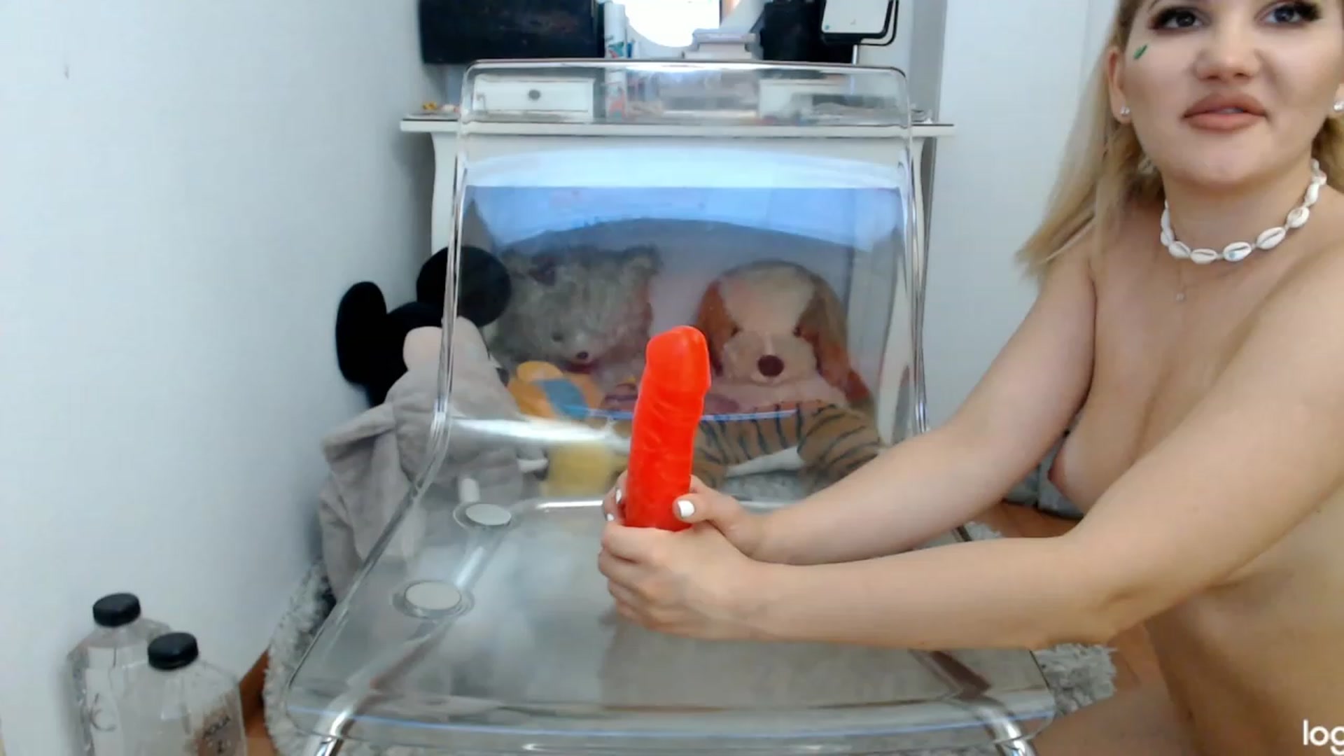 Gallery image thumbnail from SpringJewel's myfreecams stream on, 05/24/2023, 09:33 image 10 of 20