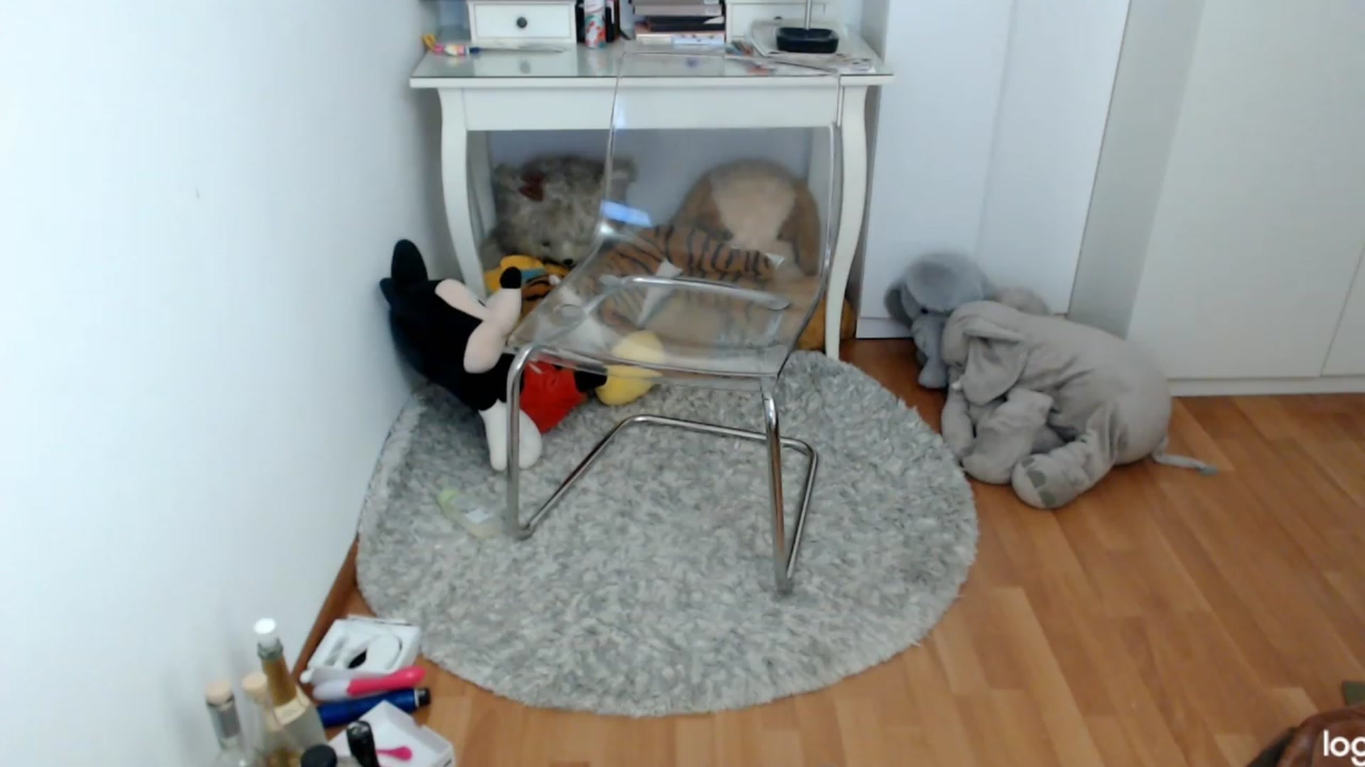 Gallery image thumbnail from SpringJewel's myfreecams stream on, 05/27/2023, 09:57 image 14 of 20