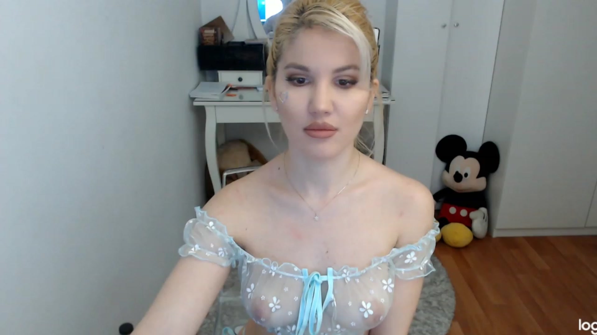 Gallery image thumbnail from SpringJewel's myfreecams stream on, 03/01/2024, 07:41 image 15 of 20