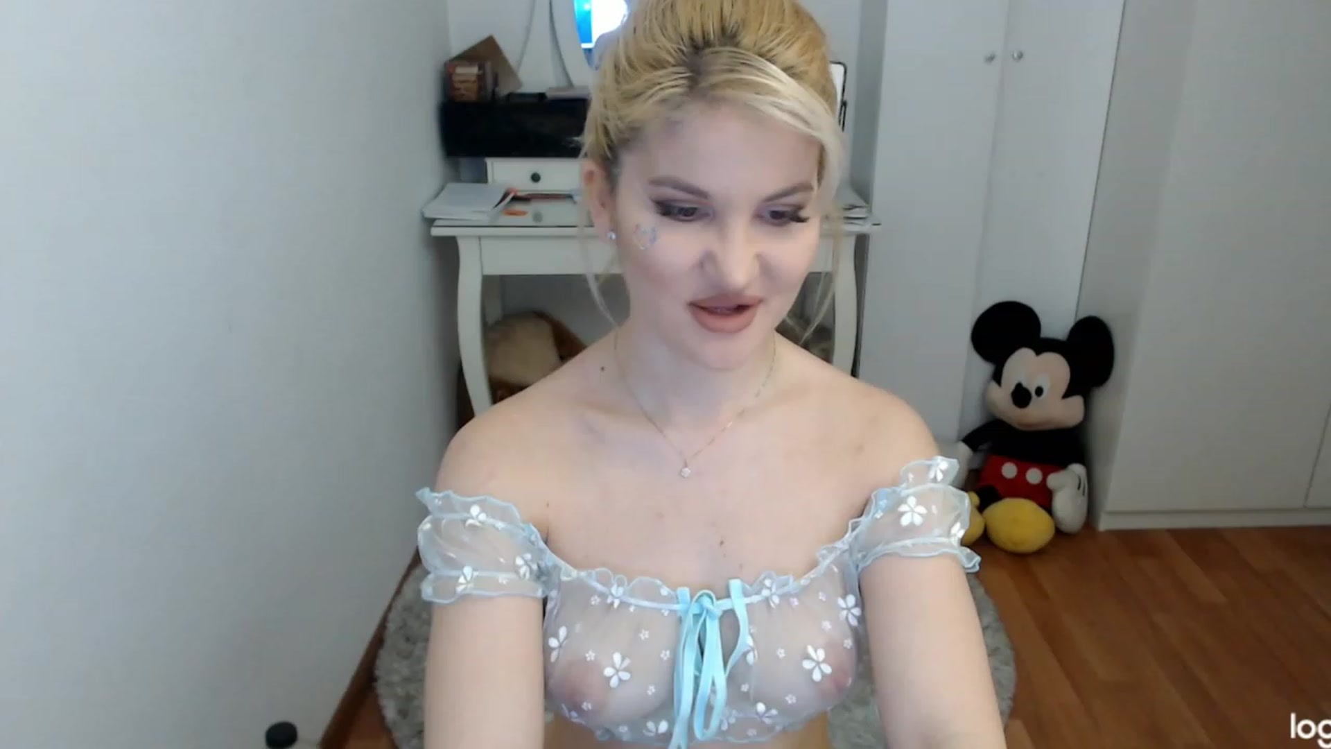 Gallery image thumbnail from SpringJewel's myfreecams stream on, 03/01/2024, 07:41 image 13 of 20