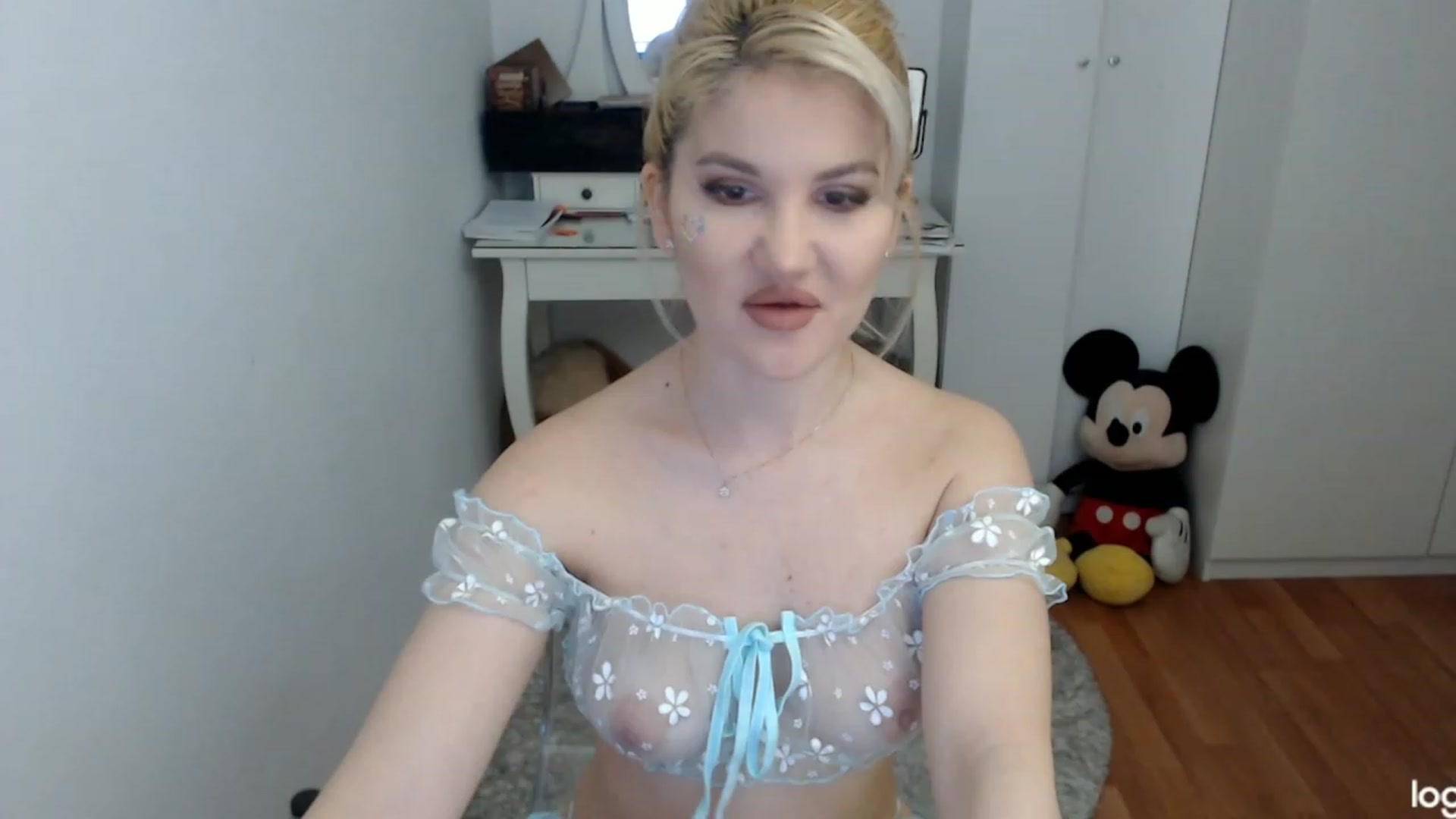 Gallery image thumbnail from SpringJewel's myfreecams stream on, 03/01/2024, 07:41 image 8 of 20